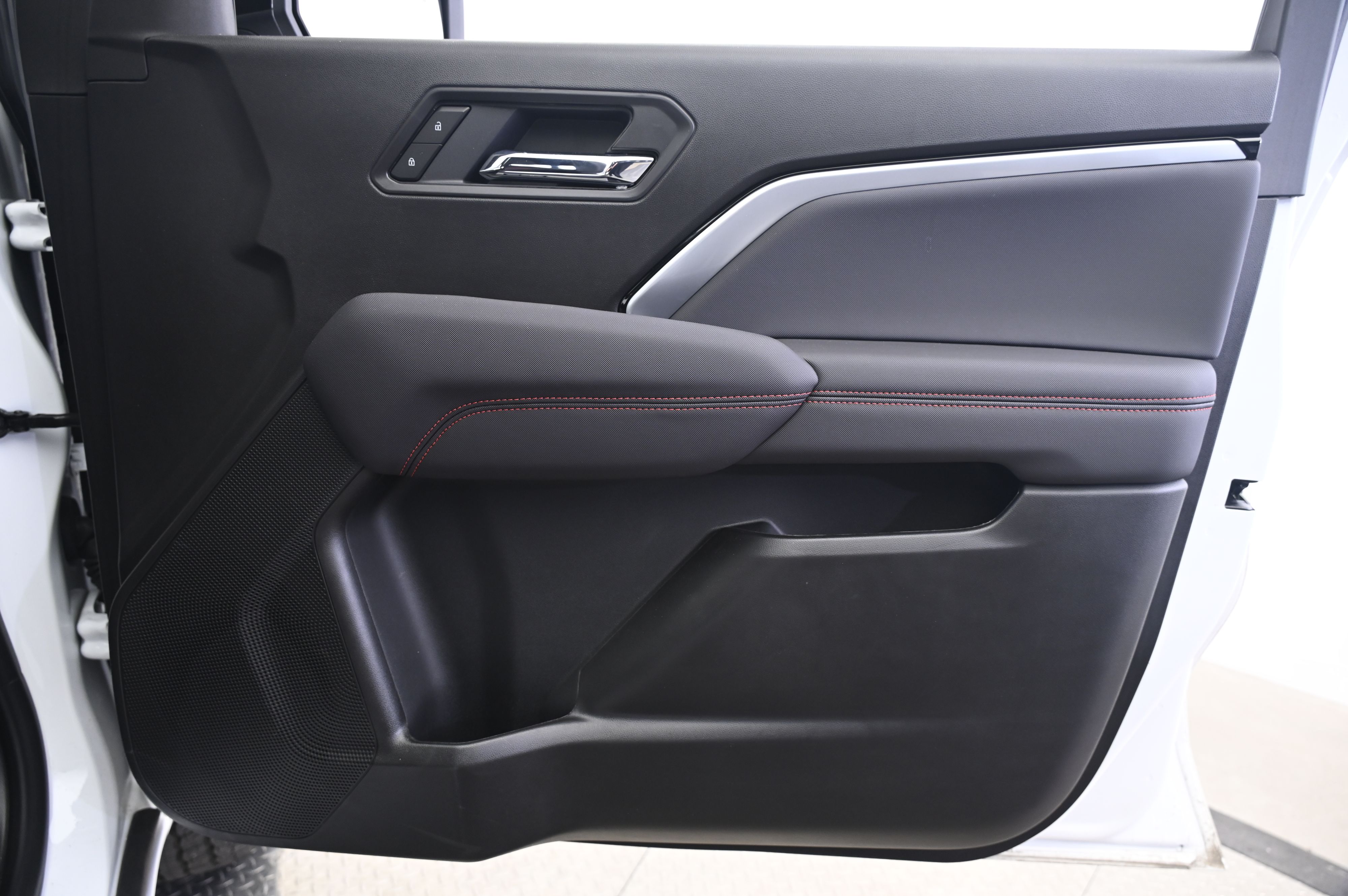 Thumbnail: 2026 Chevrolet Colorado - 20