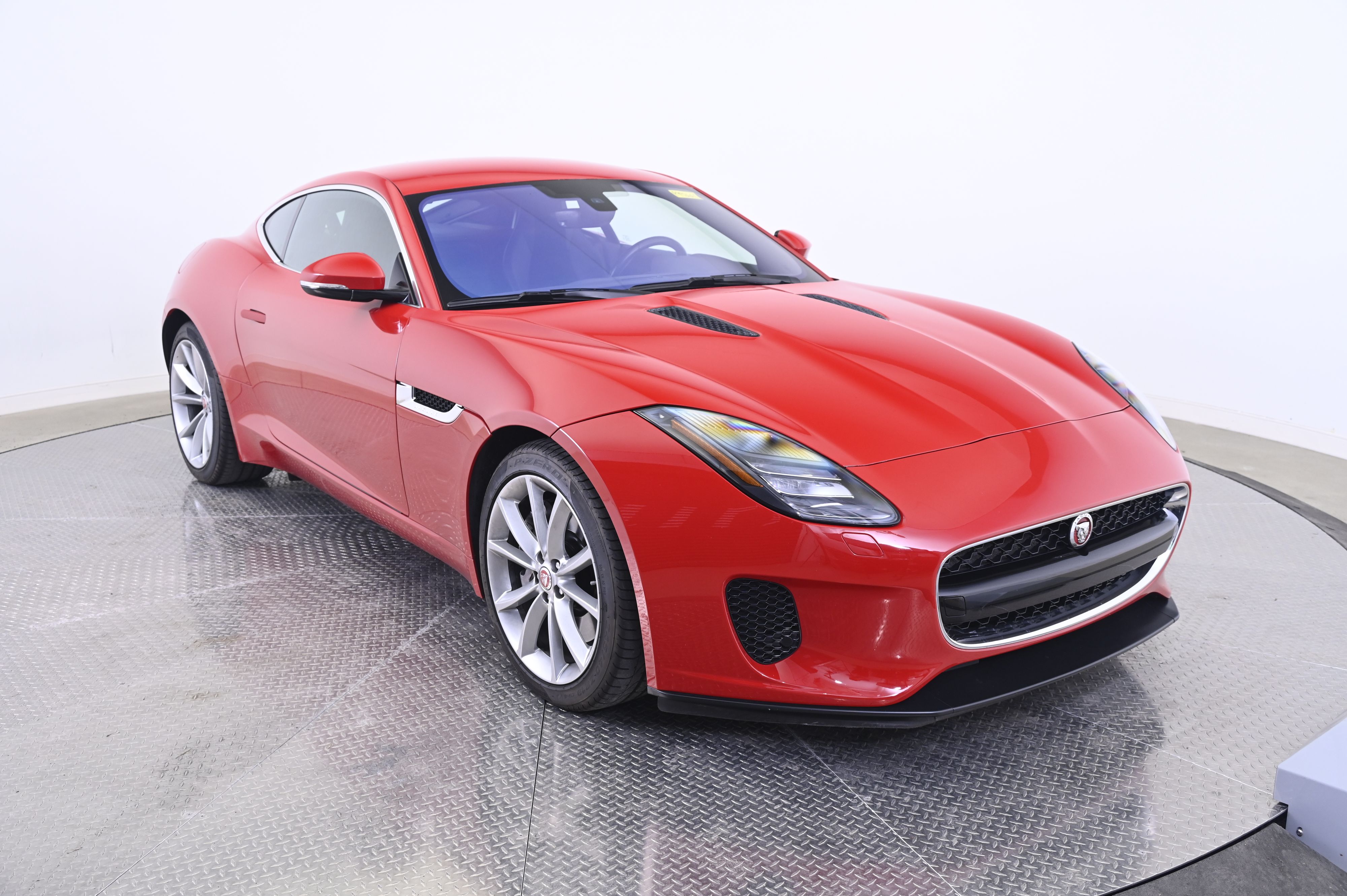 Thumbnail: 2018 Jaguar F-Type - 9