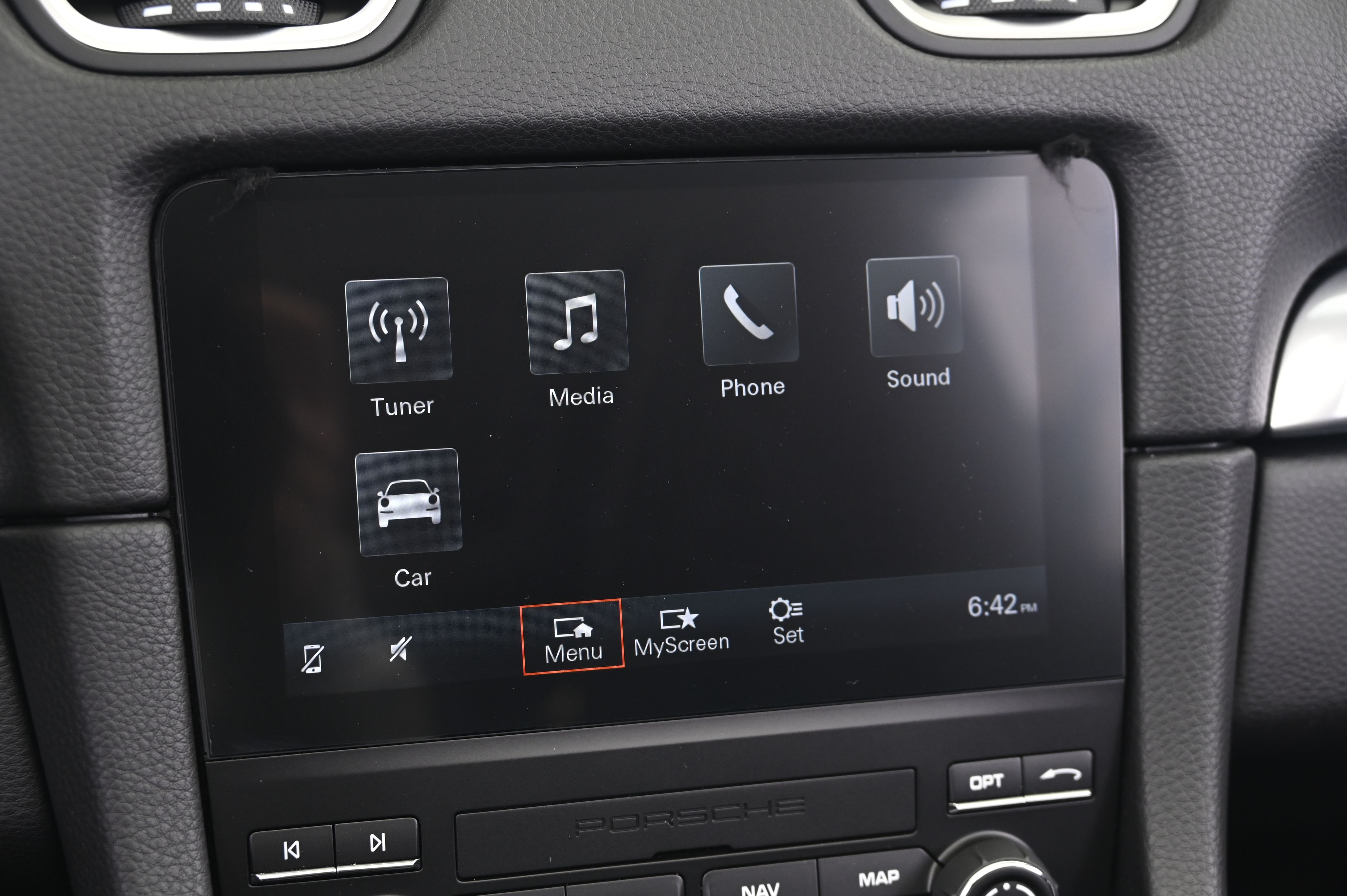 Thumbnail: 2025 Porsche 718 Boxster - 31