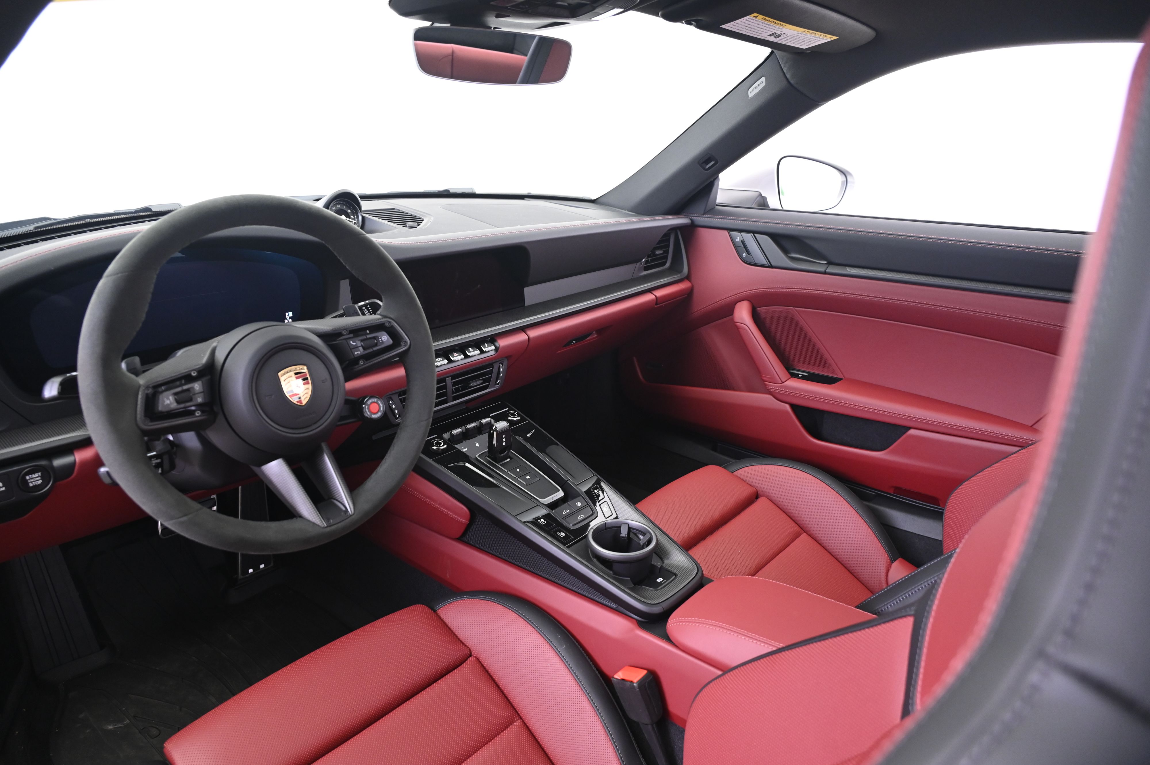 Thumbnail: 2025 Porsche 911 - 4