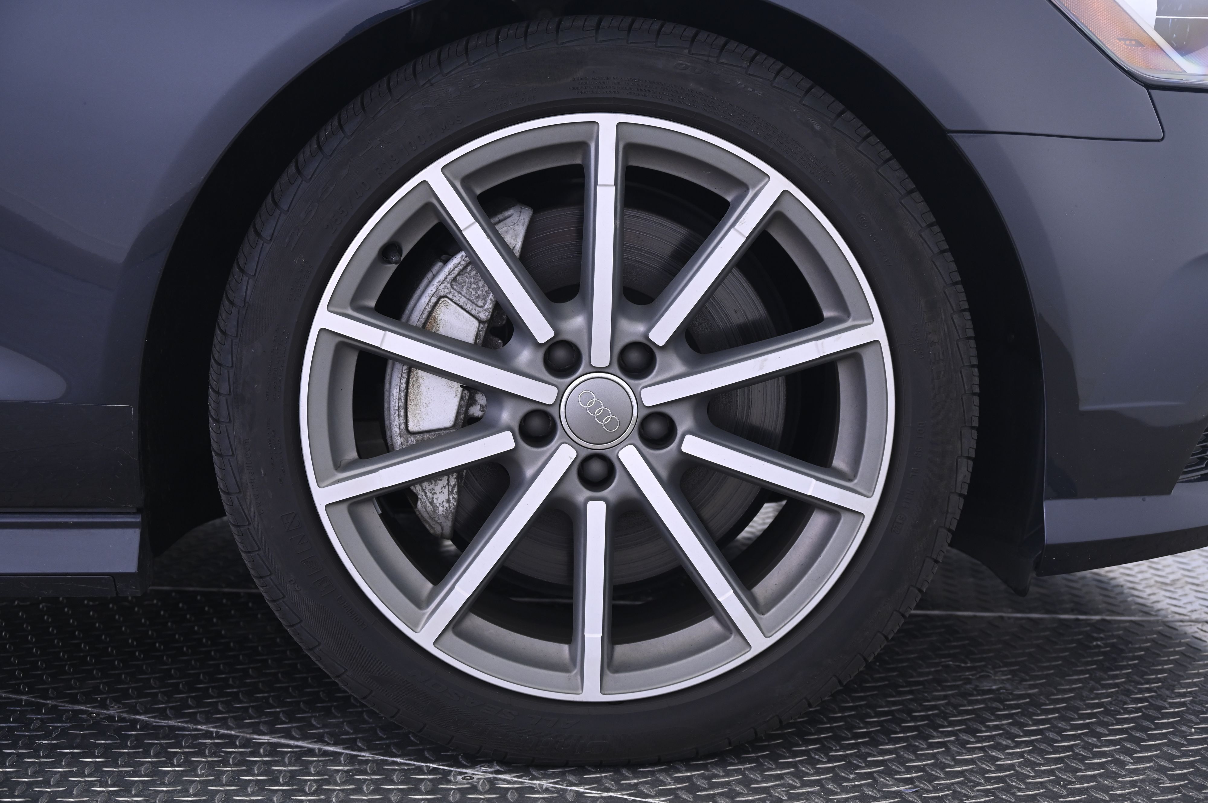Thumbnail: 2018 Audi A6 - 14