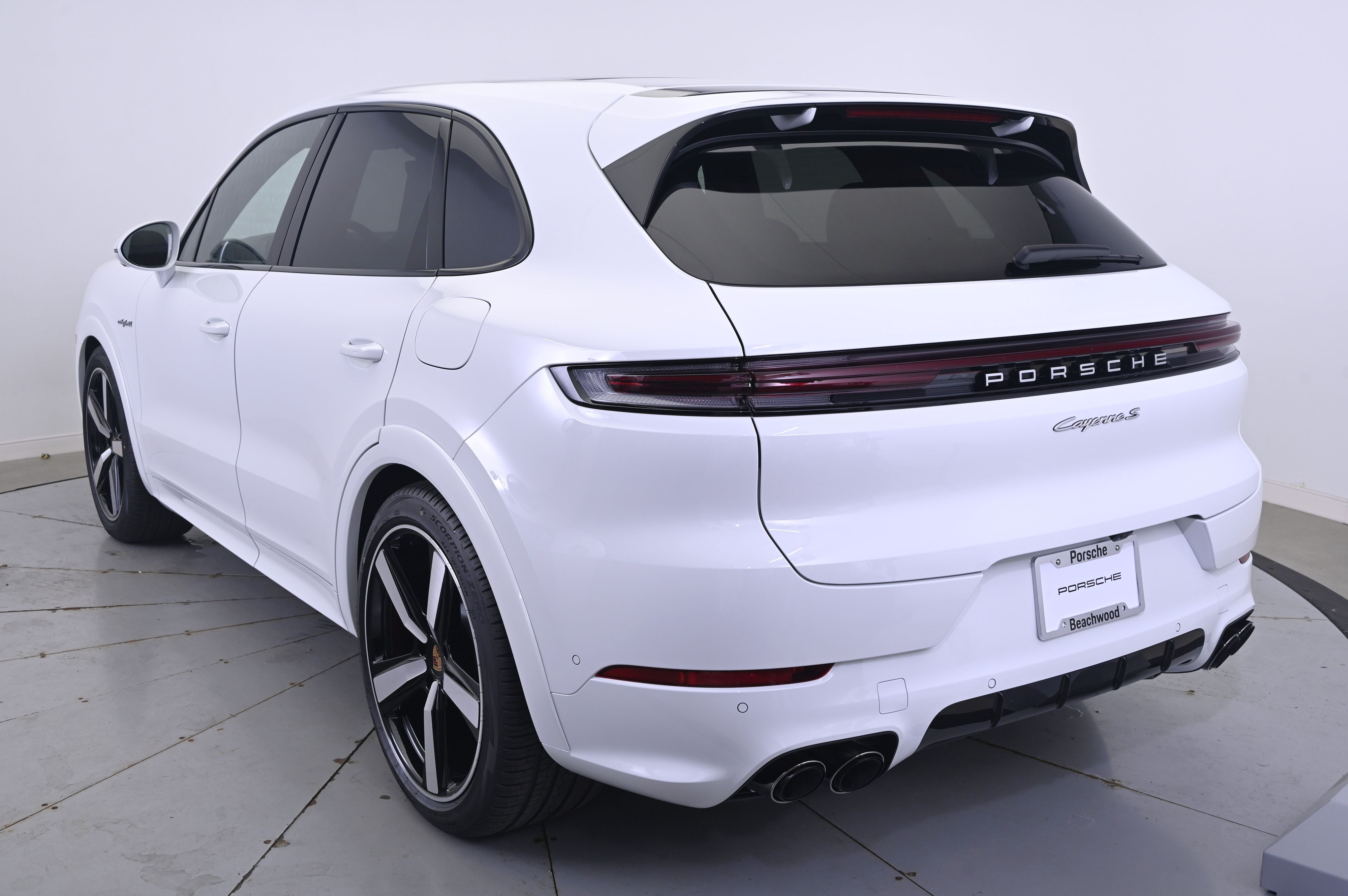 Thumbnail: 2026 Porsche Cayenne - 3
