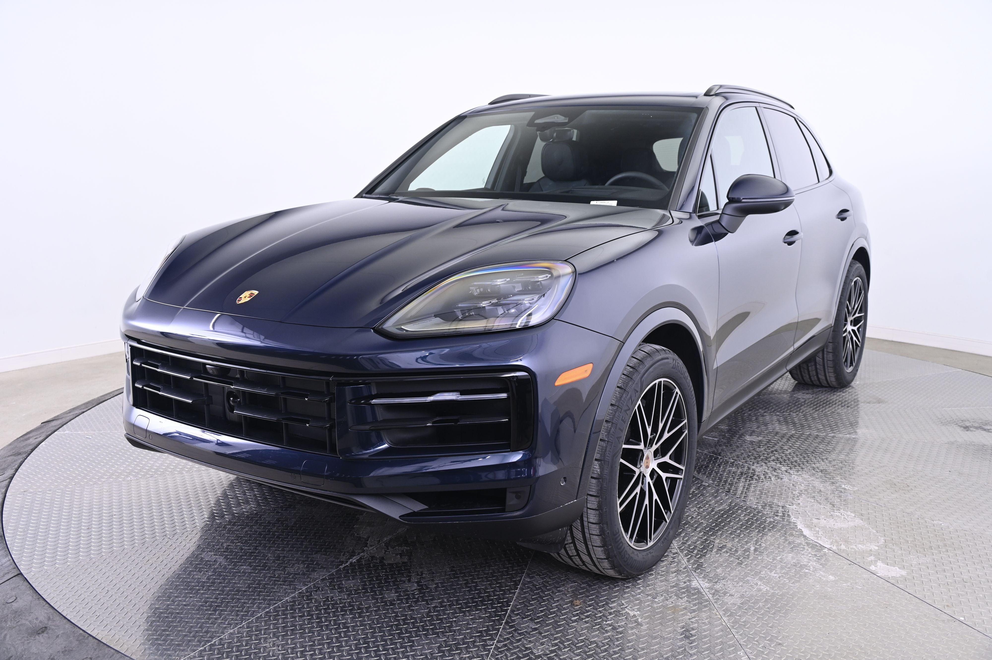 Thumbnail: 2026 Porsche Cayenne - 1
