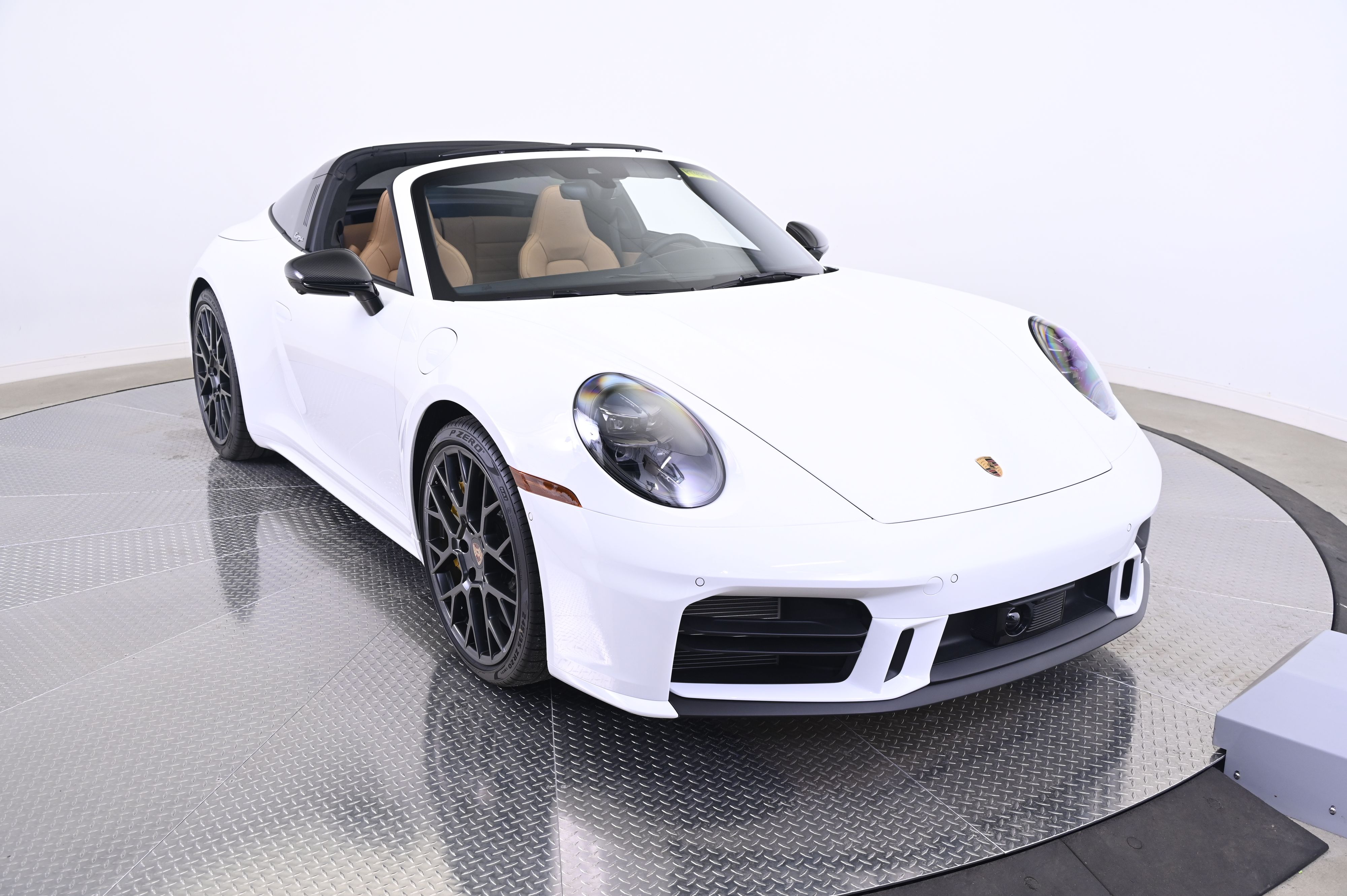 Thumbnail: 2026 Porsche 911 - 9