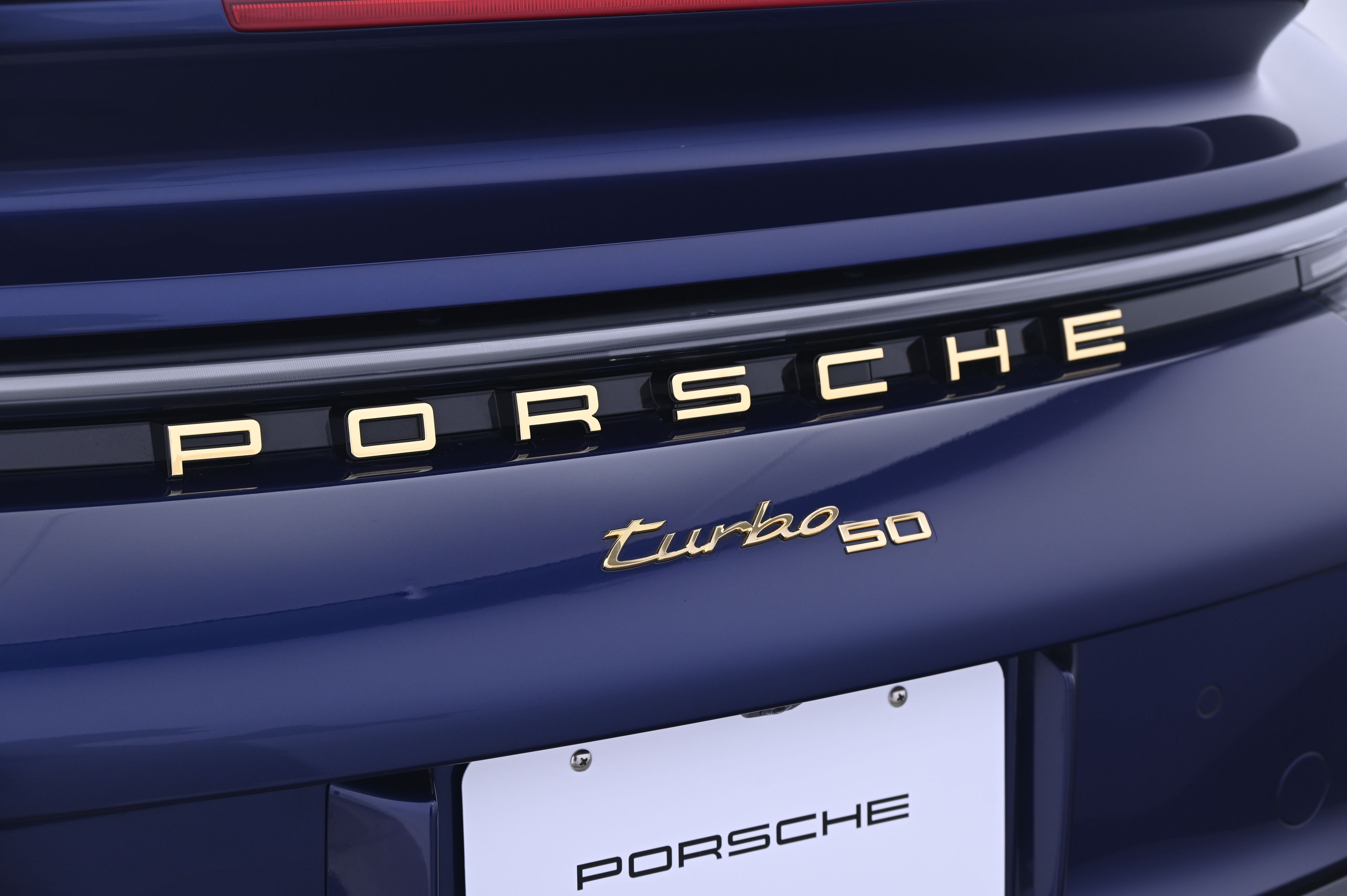 Thumbnail: 2025 Porsche 911 - 11