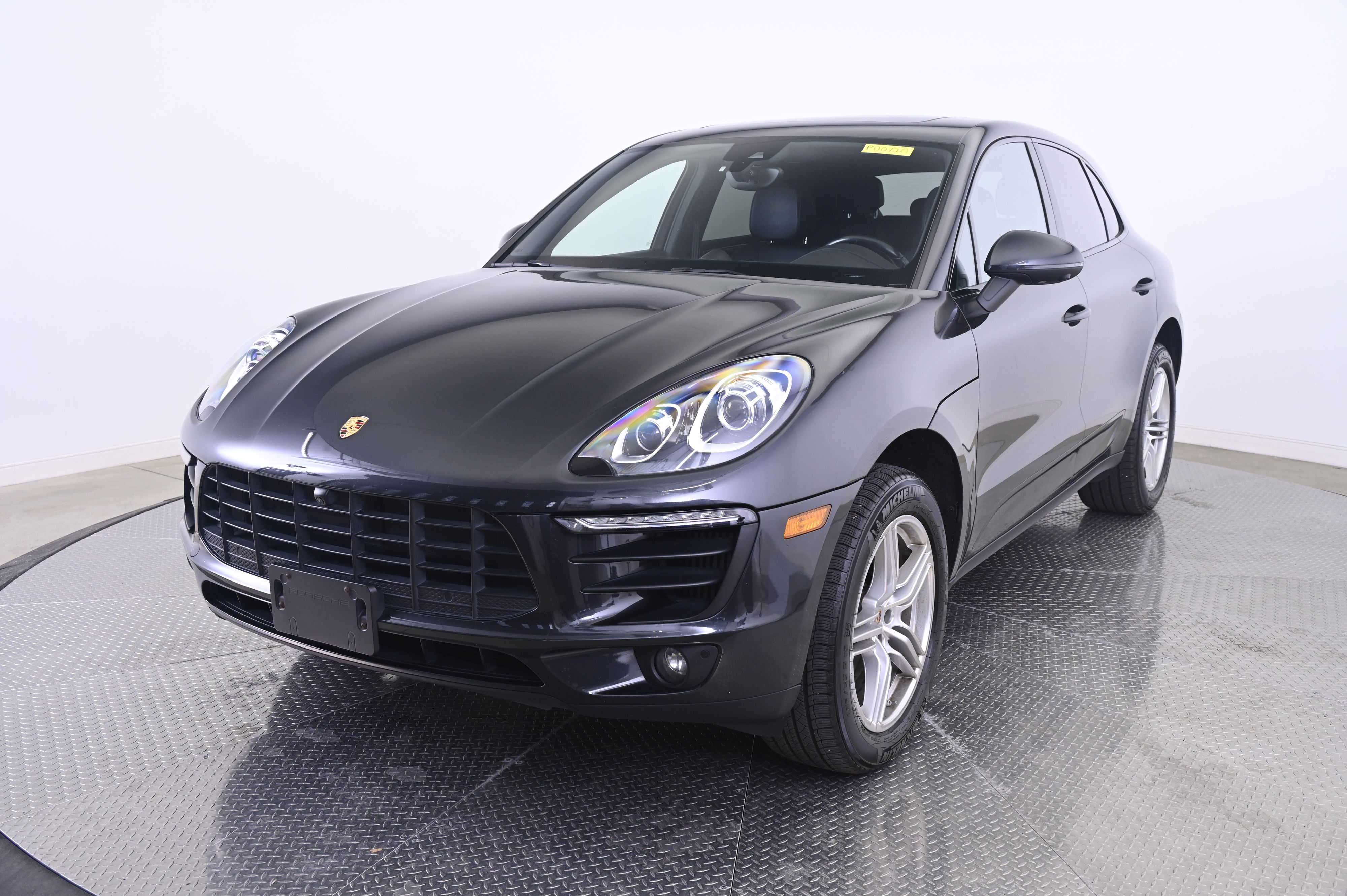 2017 Porsche Macan S -
                  Beachwood, OH