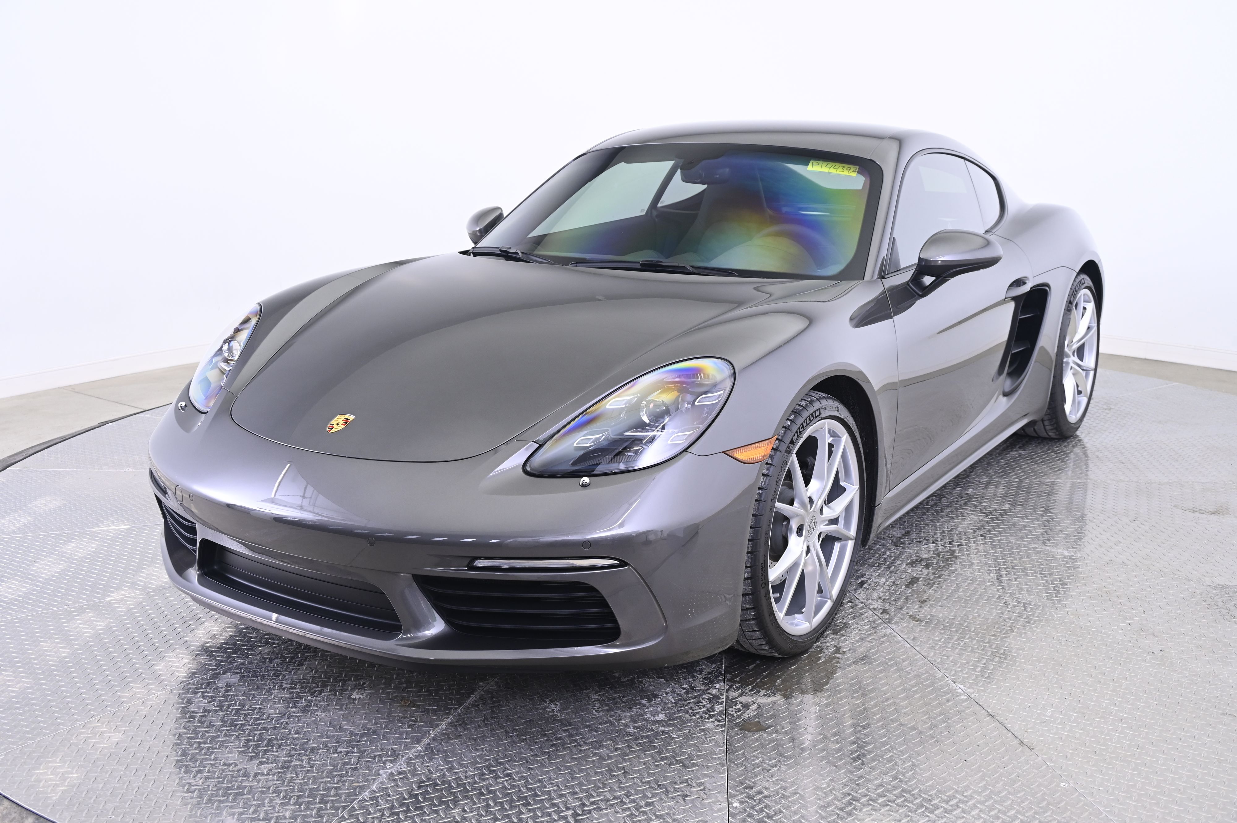 2024 Porsche 718 Cayman  -
                  Beachwood, OH