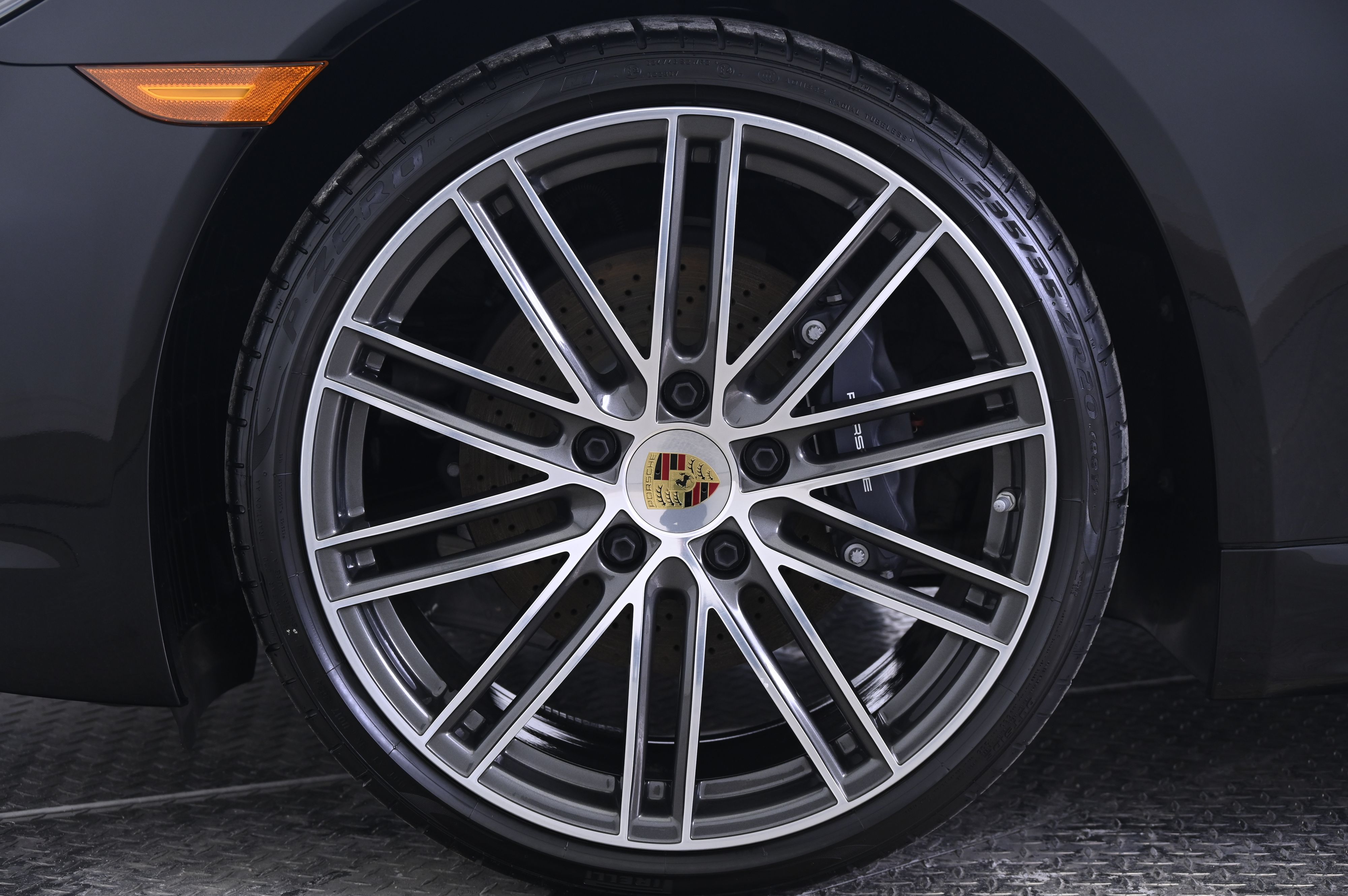 Thumbnail: 2025 Porsche 718 Cayman - 11