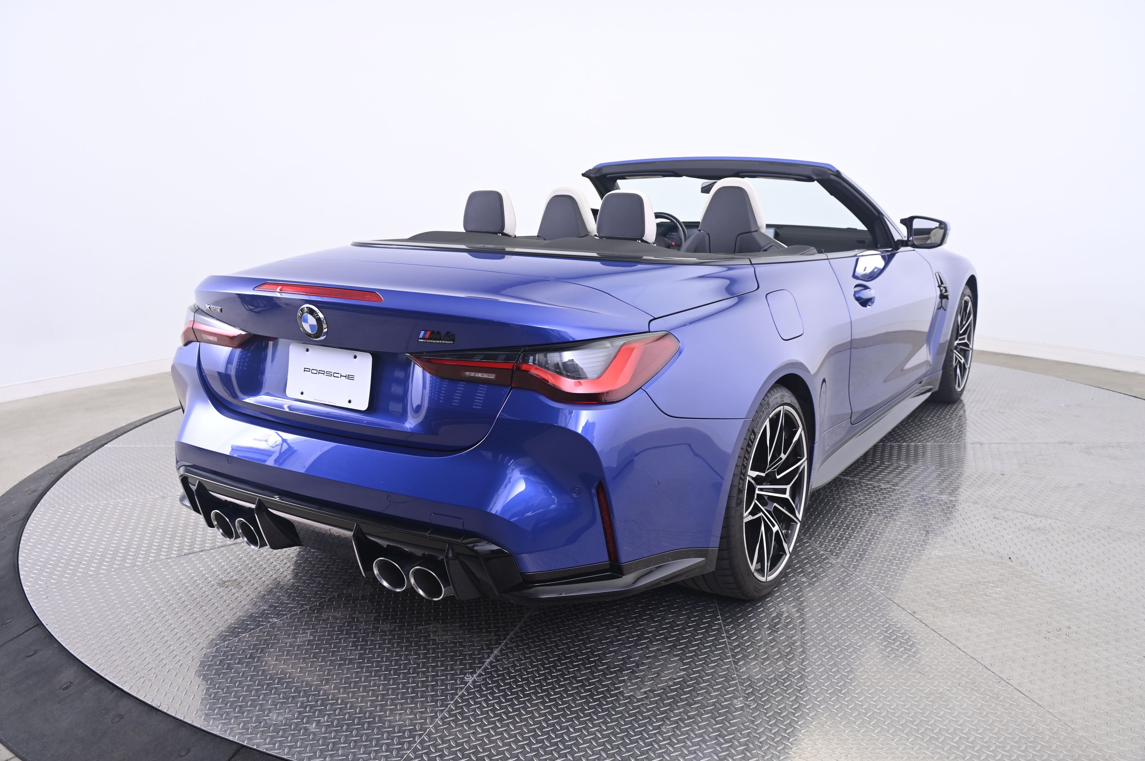Thumbnail: 2024 BMW M4 - 7