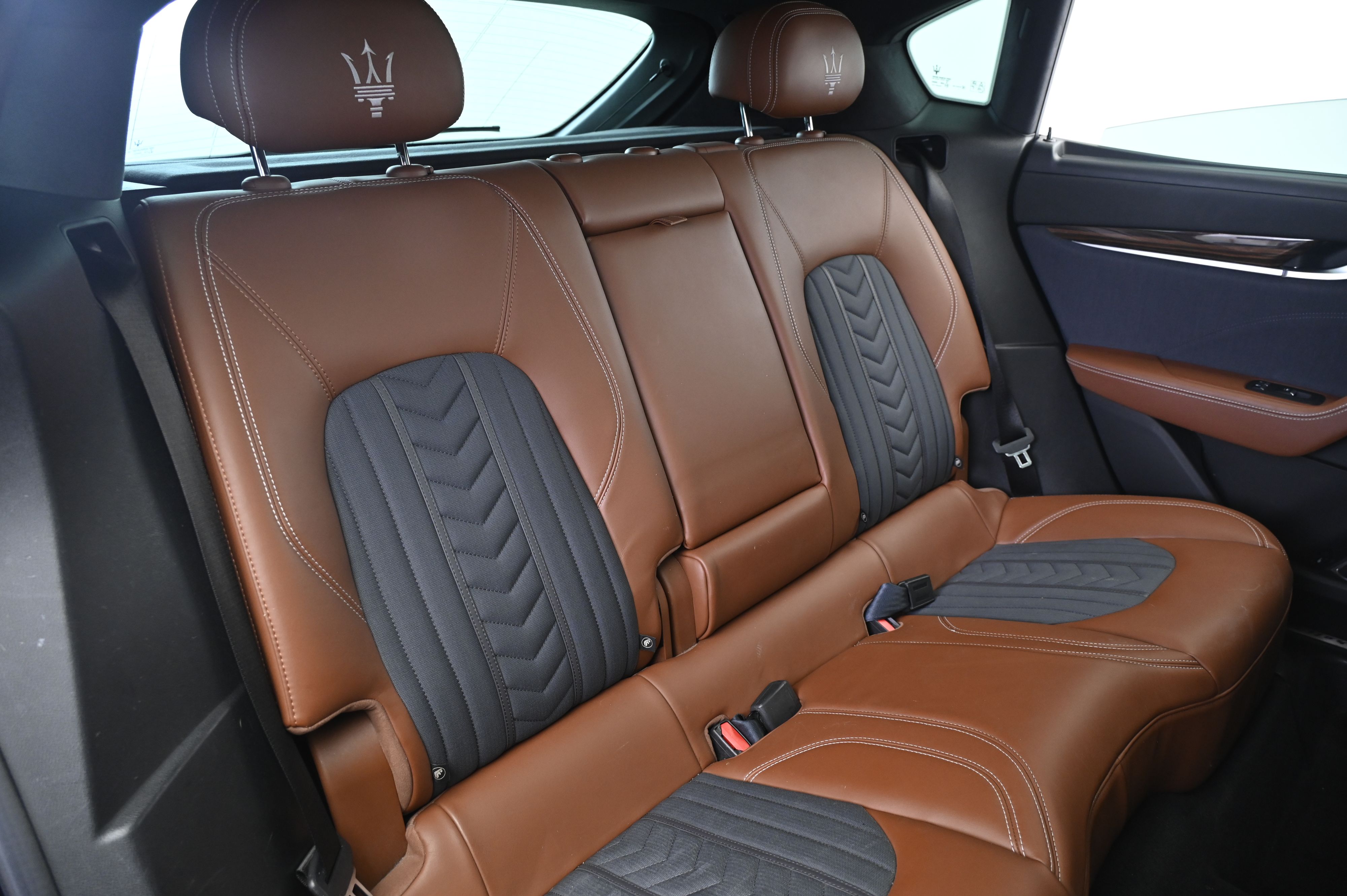 Thumbnail: 2020 Maserati Levante - 19