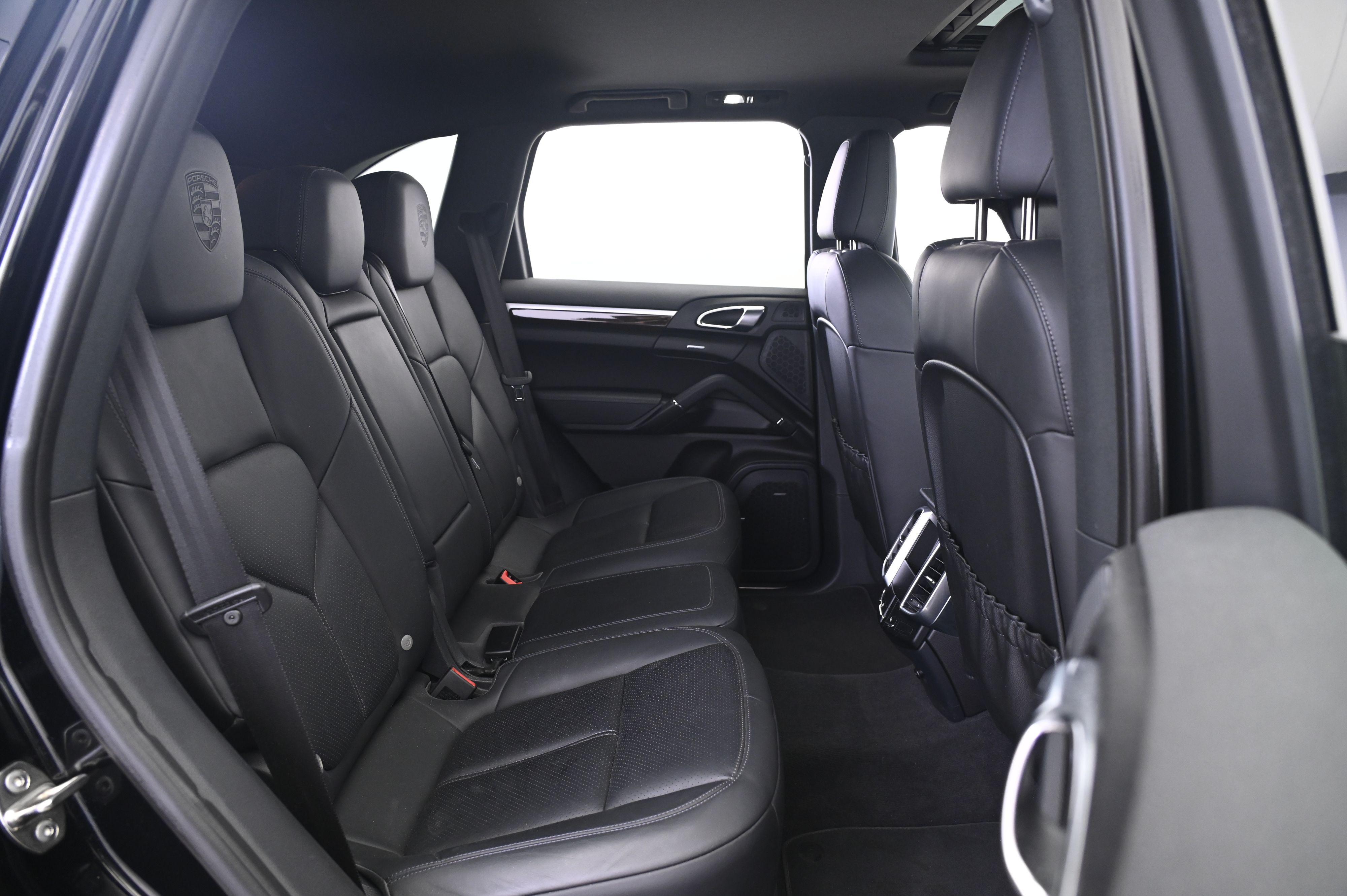 Thumbnail: 2014 Porsche Cayenne - 18