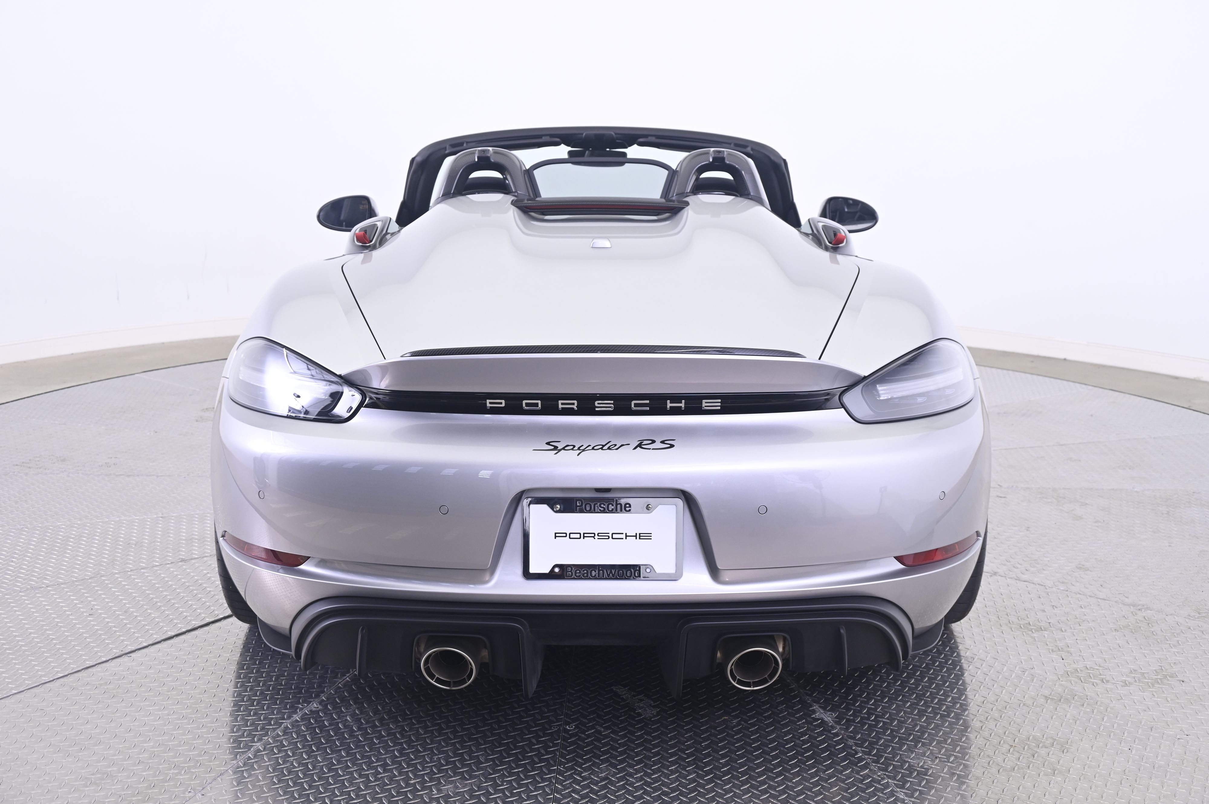 Thumbnail: 2024 Porsche  - 6