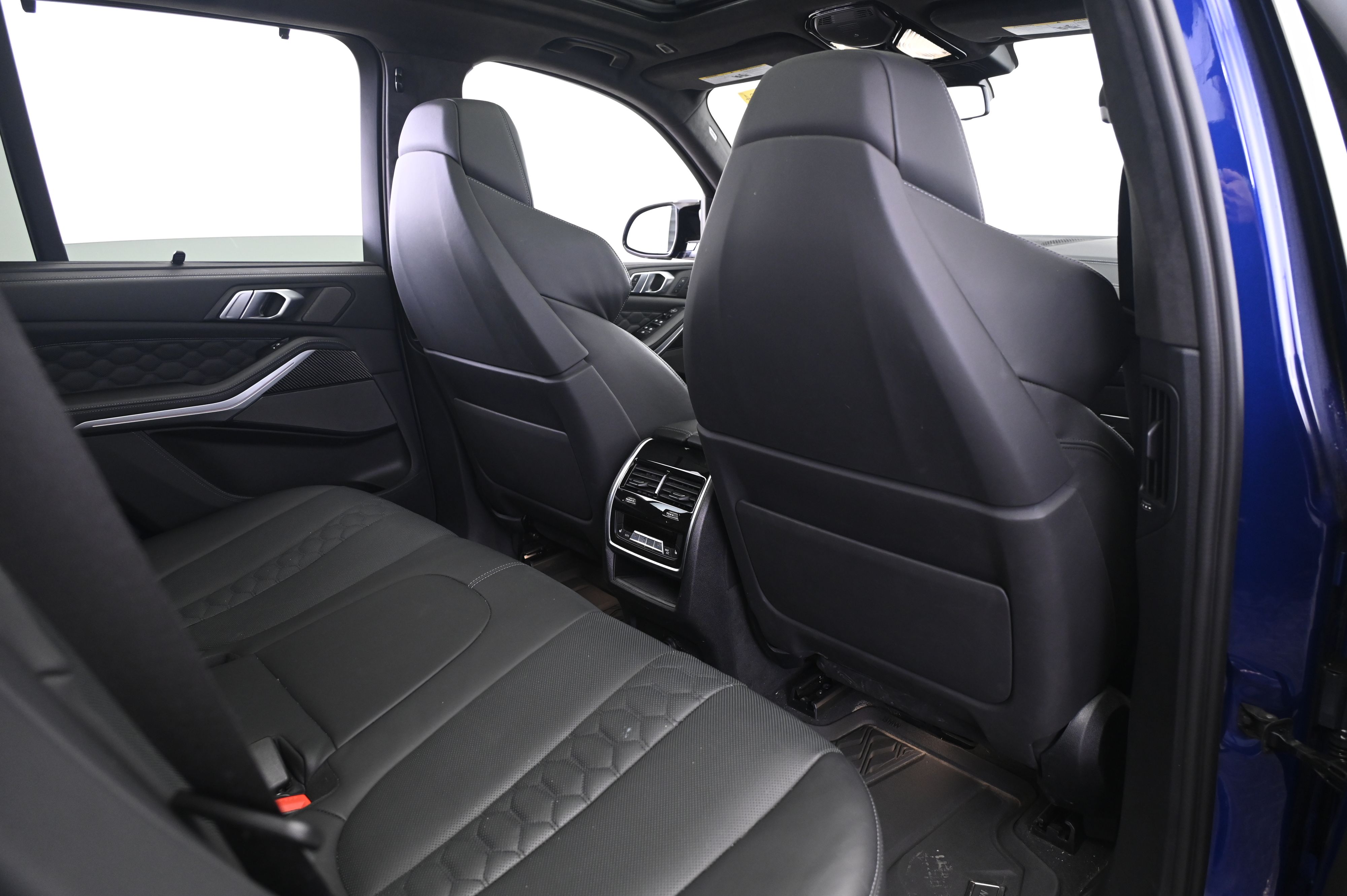 Thumbnail: 2022 BMW X5 - 17
