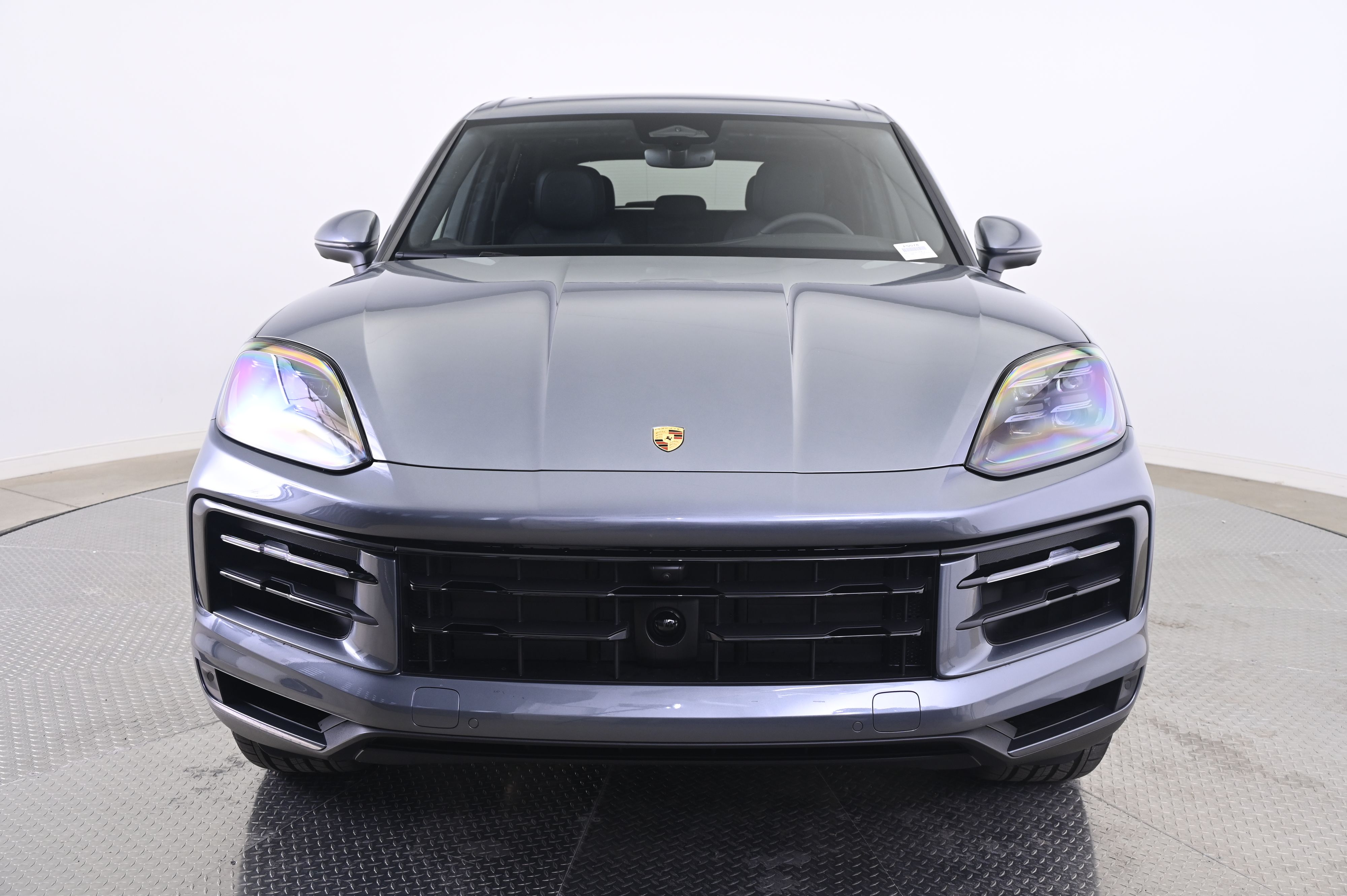 Thumbnail: 2026 Porsche Cayenne - 10