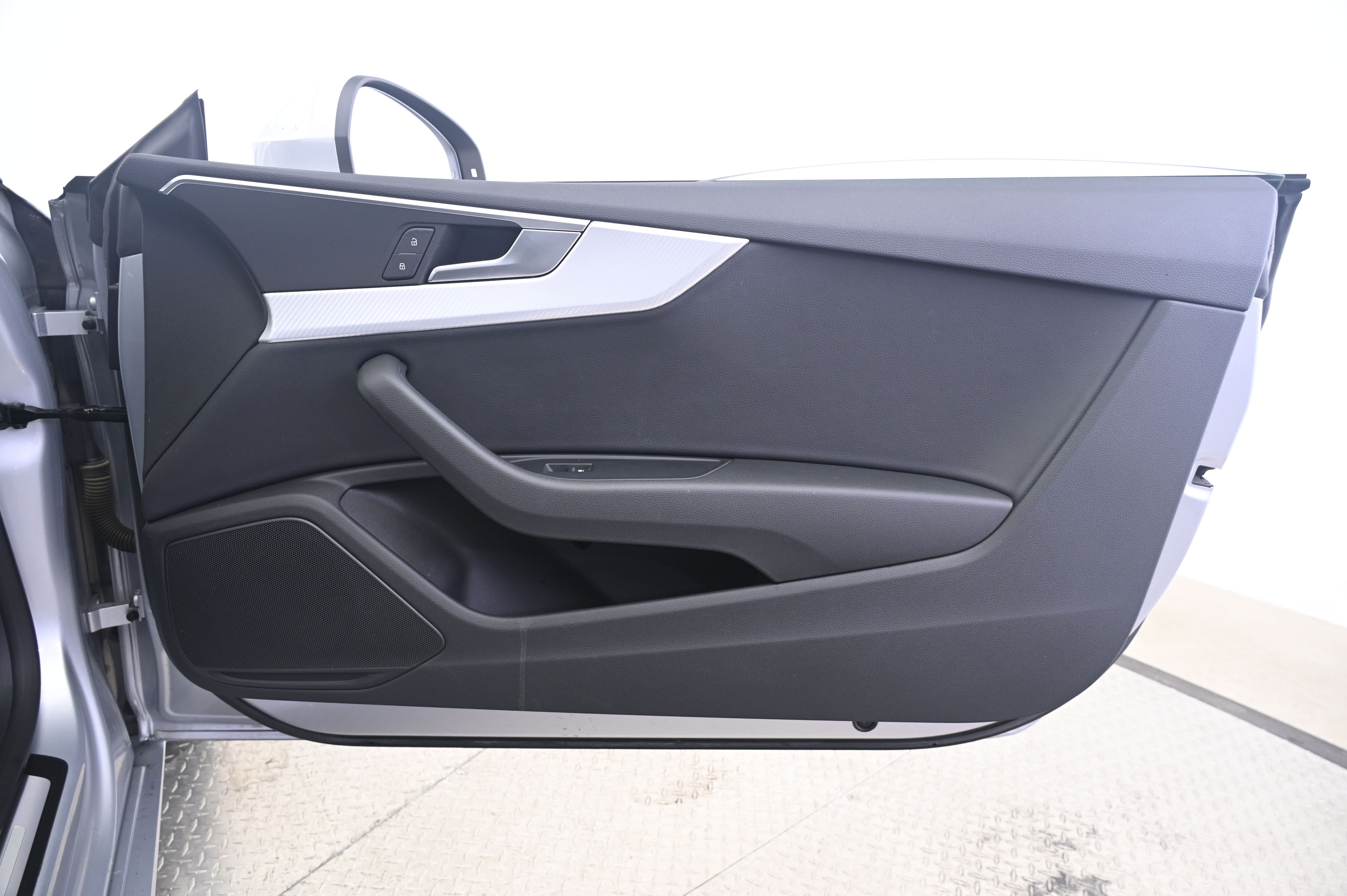 Thumbnail: 2018 Audi A5 - 16