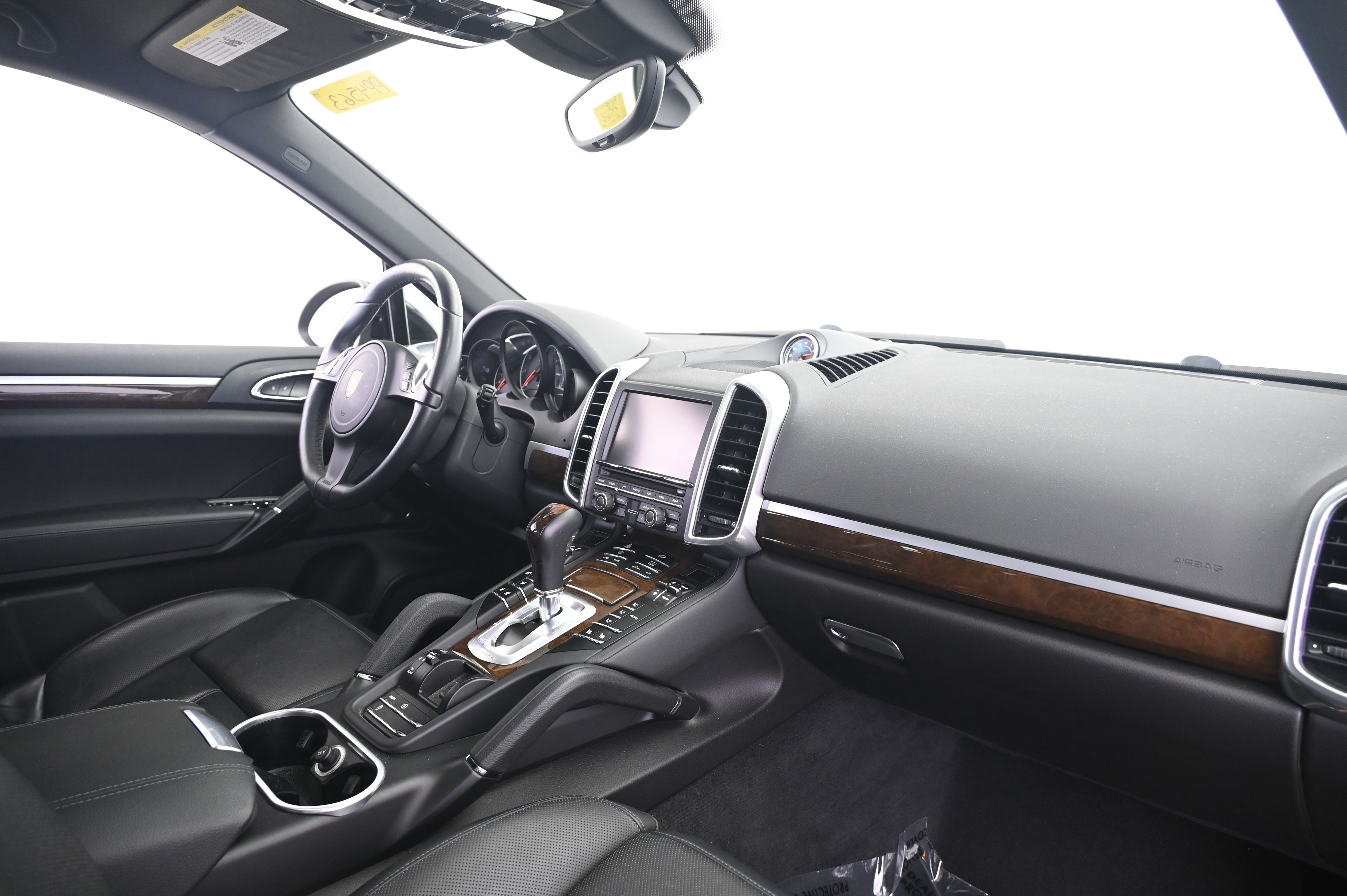 Thumbnail: 2014 Porsche Cayenne - 22
