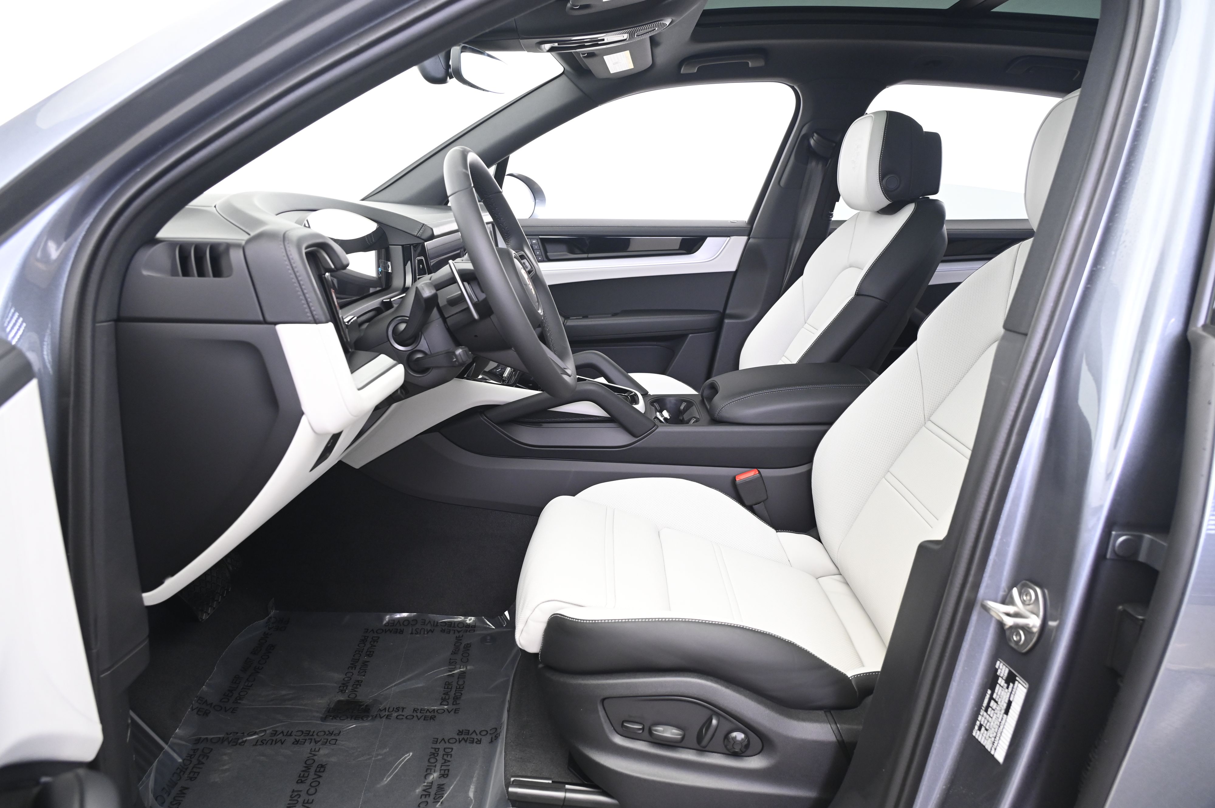 Thumbnail: 2026 Porsche Cayenne - 29