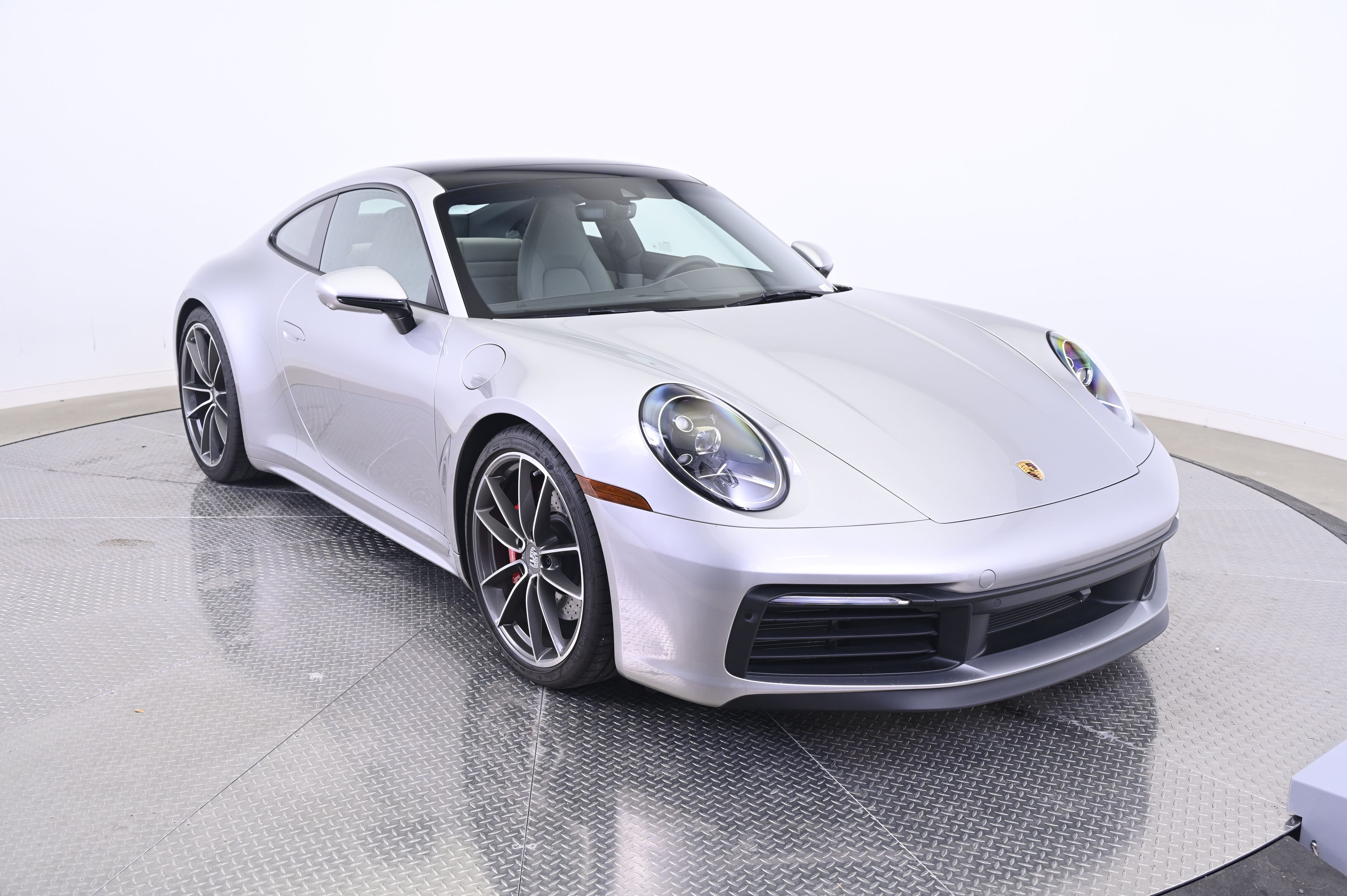 Thumbnail: 2024 Porsche 911 - 9