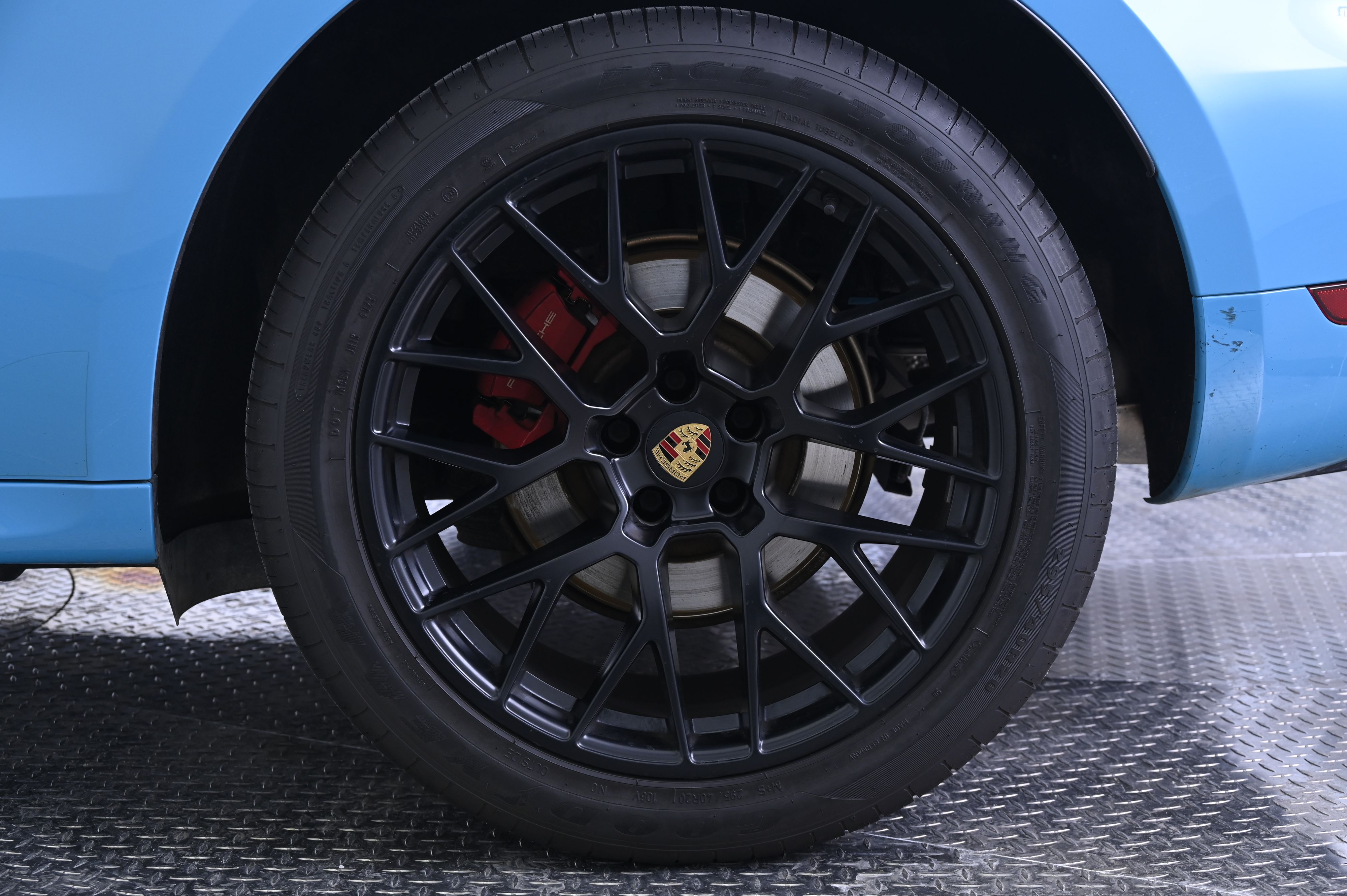 Thumbnail: 2021 Porsche Macan - 12