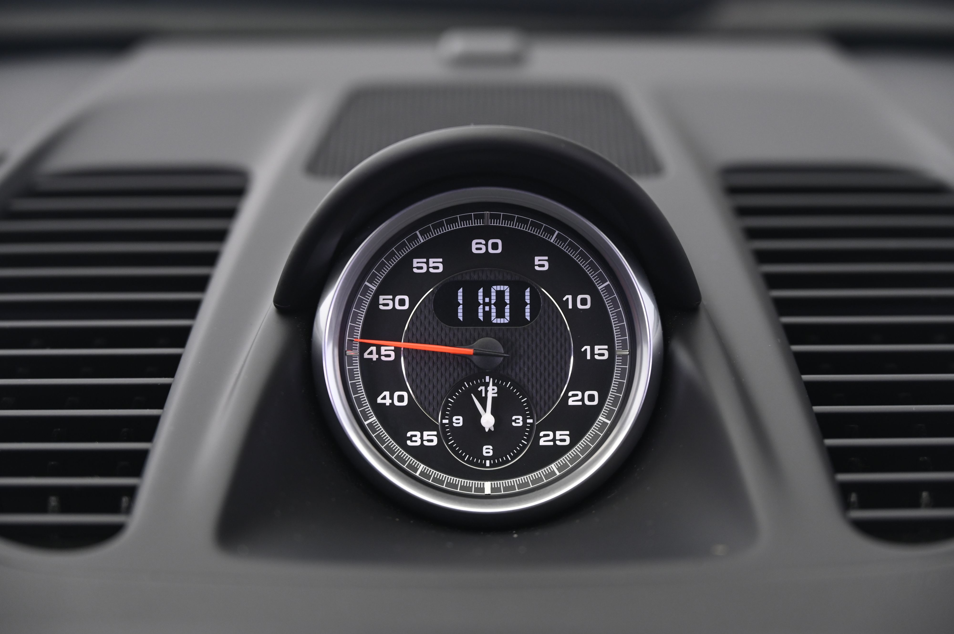 Thumbnail: 2019 Porsche 911 - 28