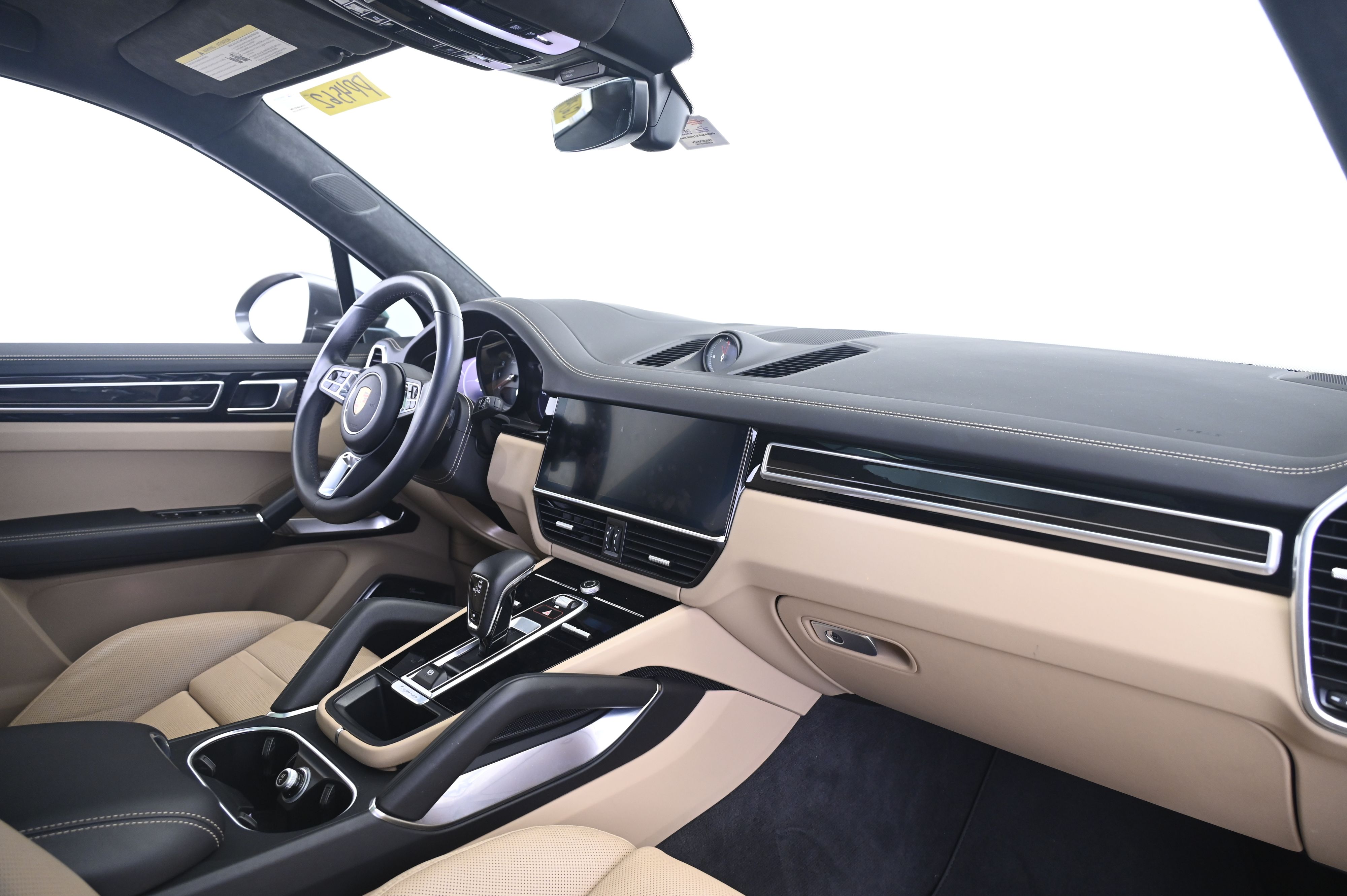 Thumbnail: 2023 Porsche Cayenne - 22