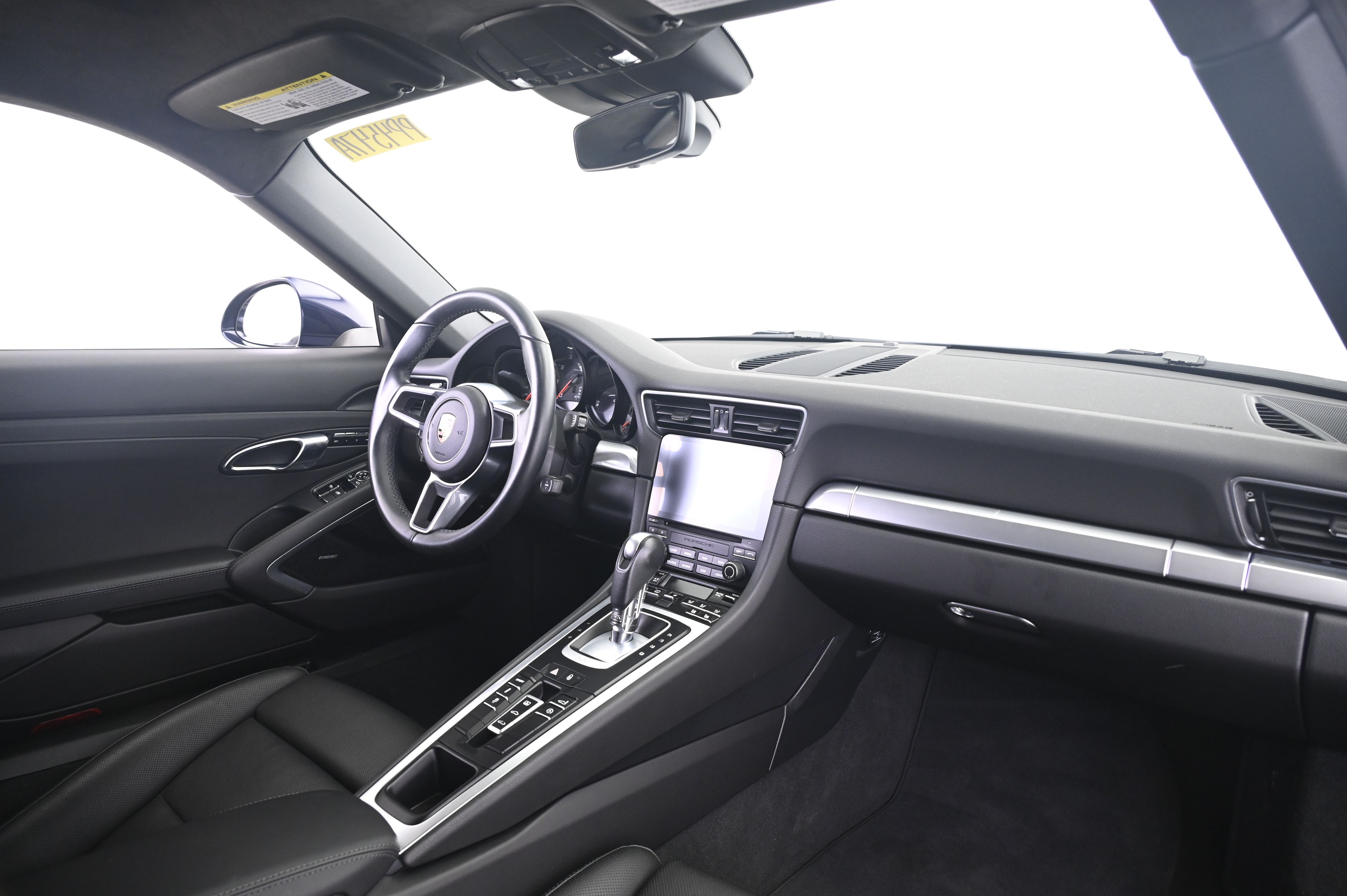 Thumbnail: 2019 Porsche 911 - 18