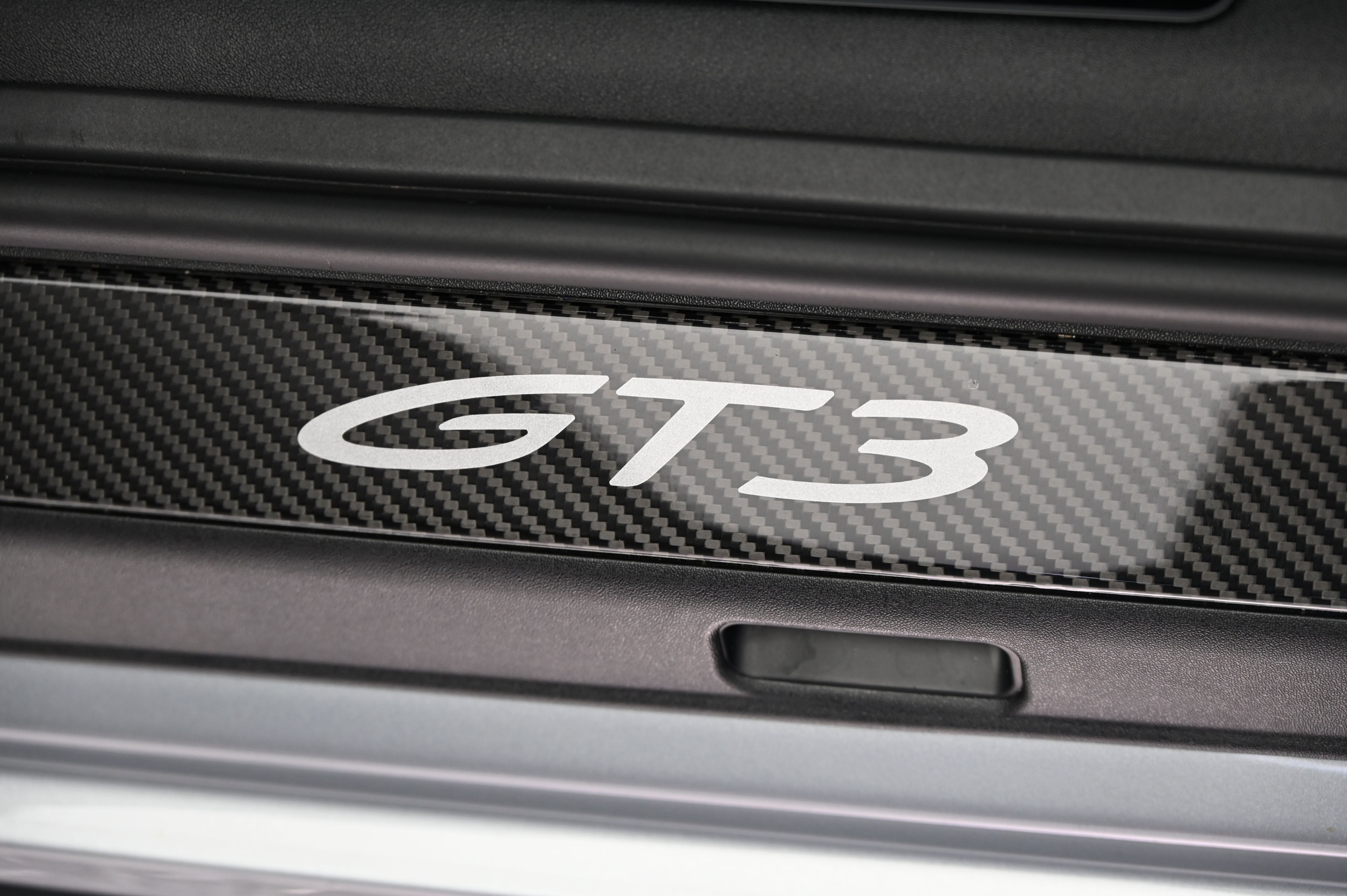 Thumbnail: 2022 Porsche 911 - 24