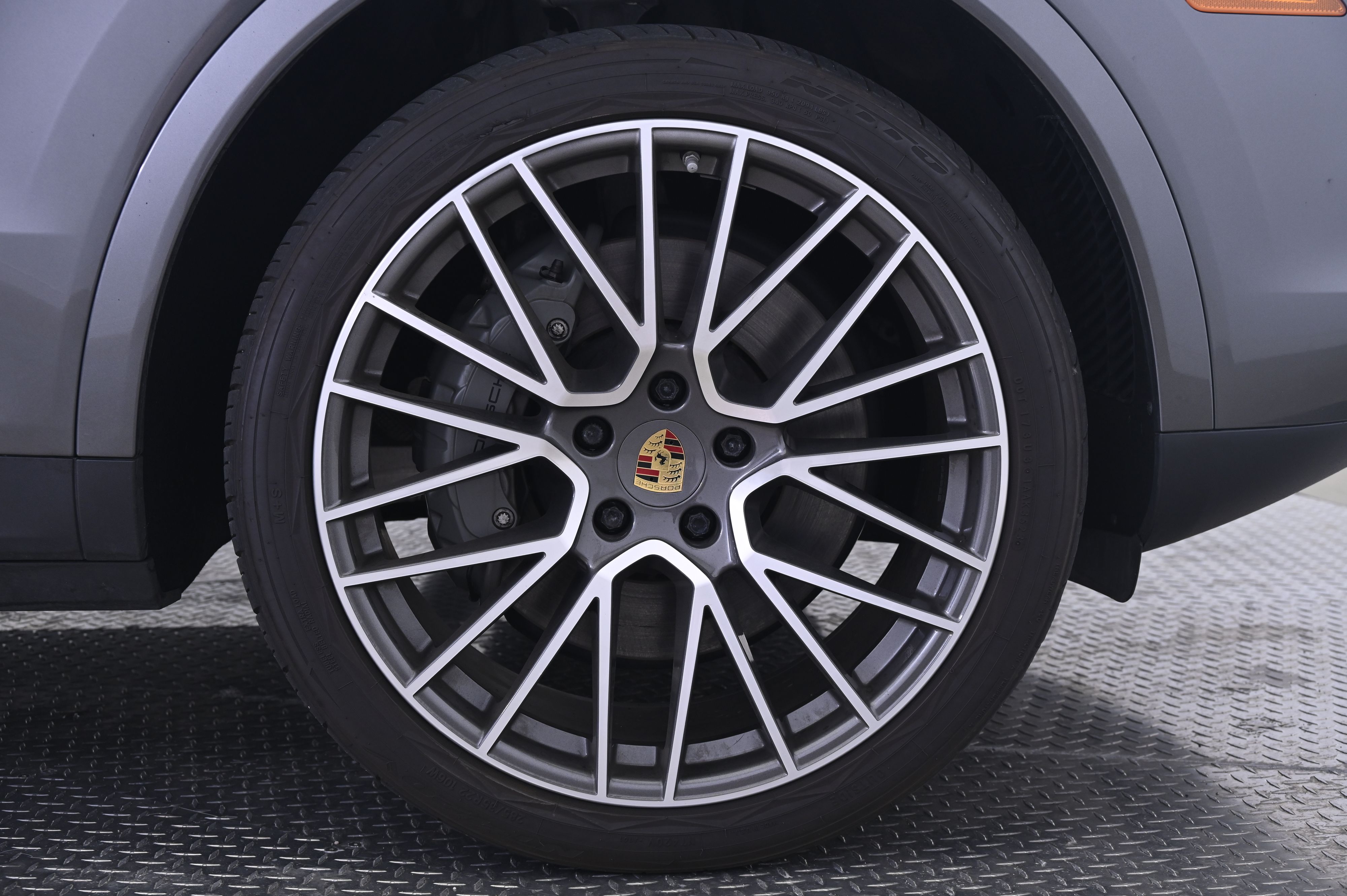 Thumbnail: 2022 Porsche  - 14