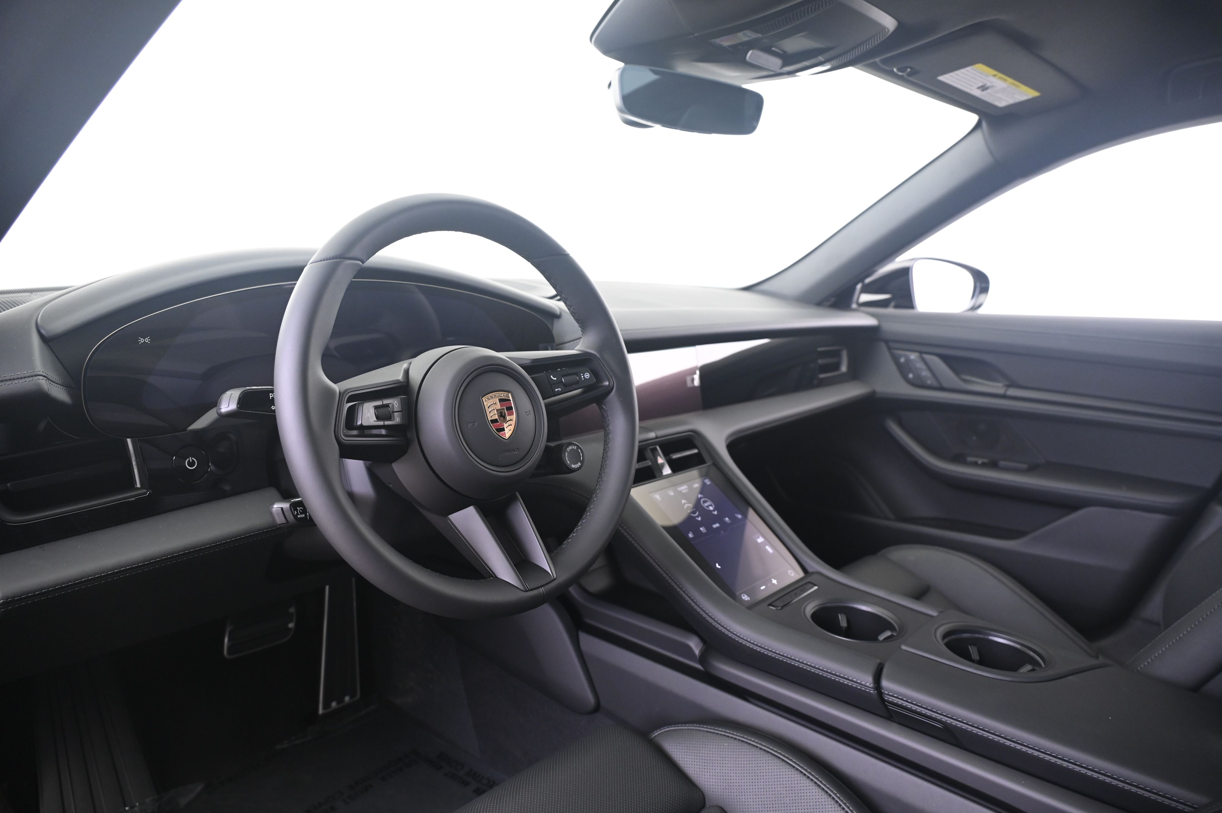 Thumbnail: 2026 Porsche Taycan - 4