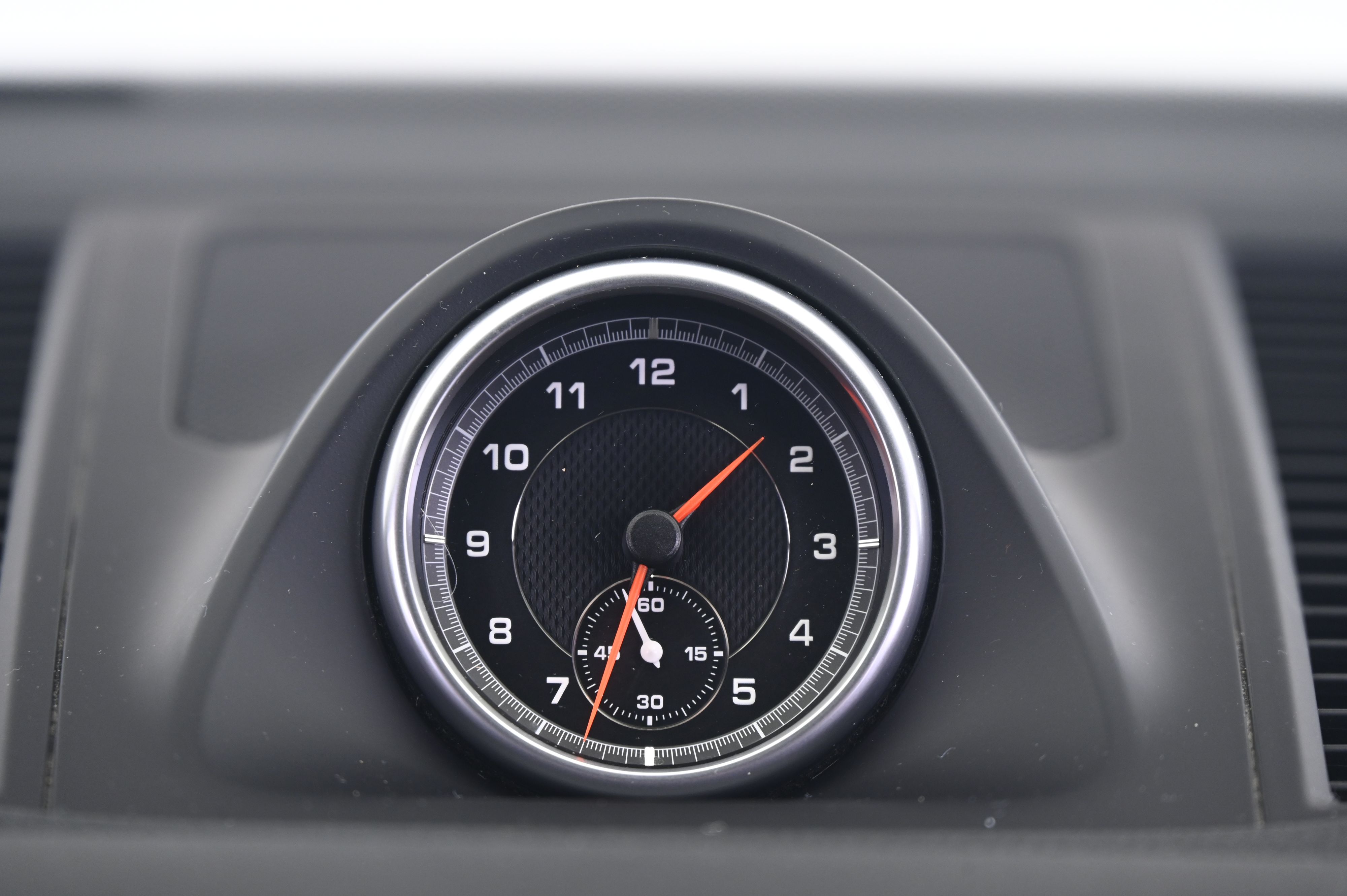 Thumbnail: 2019 Porsche Macan - 32