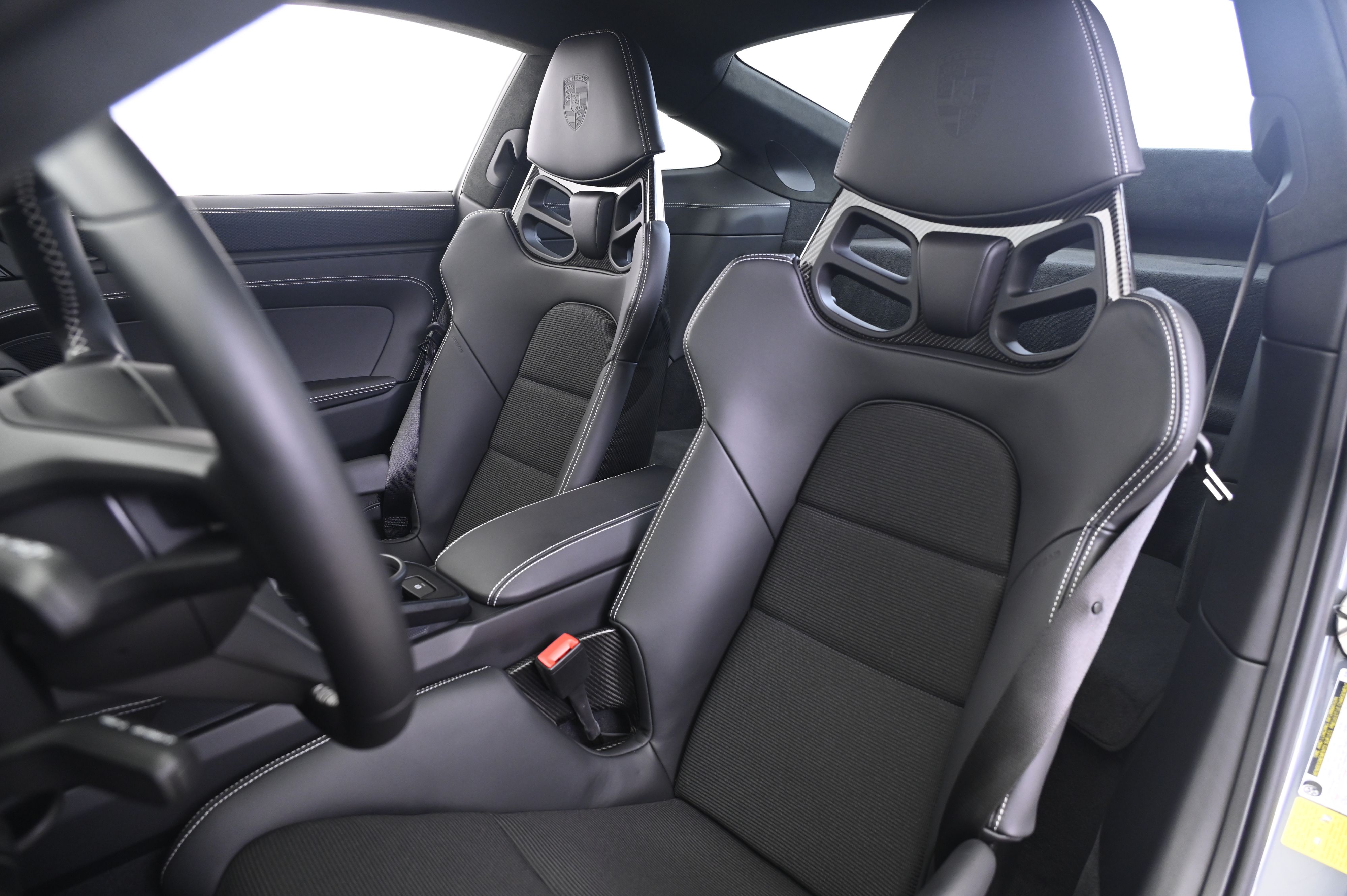 Thumbnail: 2023 Porsche 911 - 5