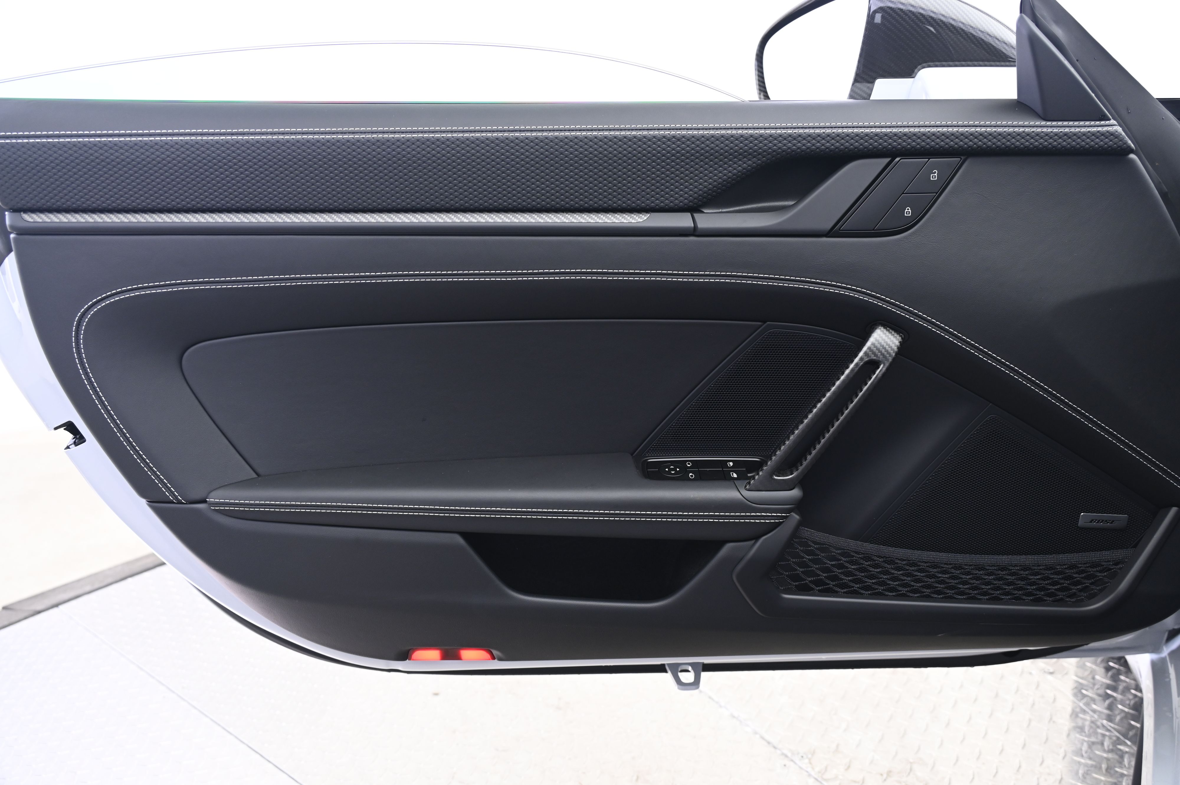 Thumbnail: 2025 Porsche 911 - 22