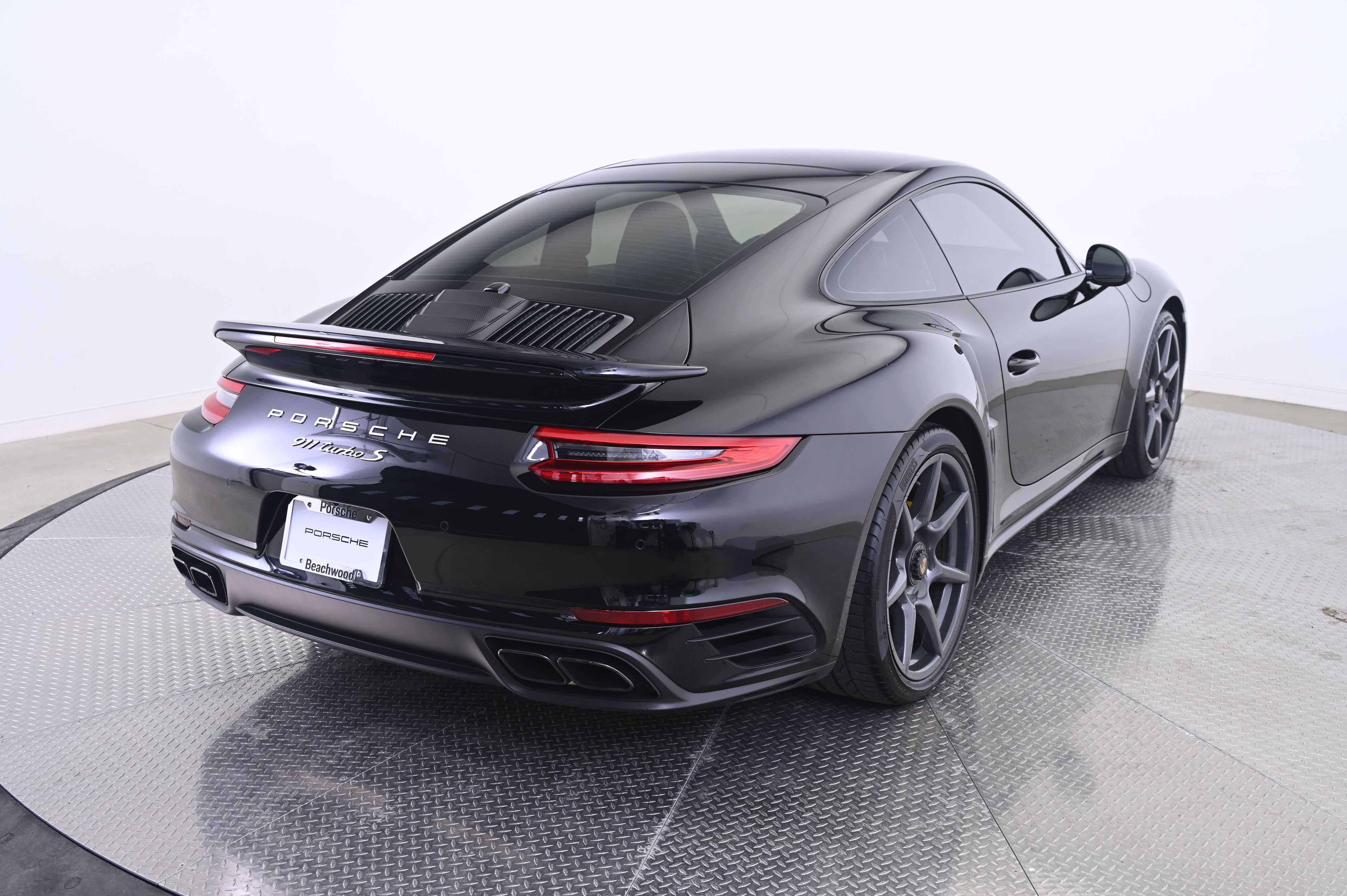 Thumbnail: 2019 Porsche 911 - 7