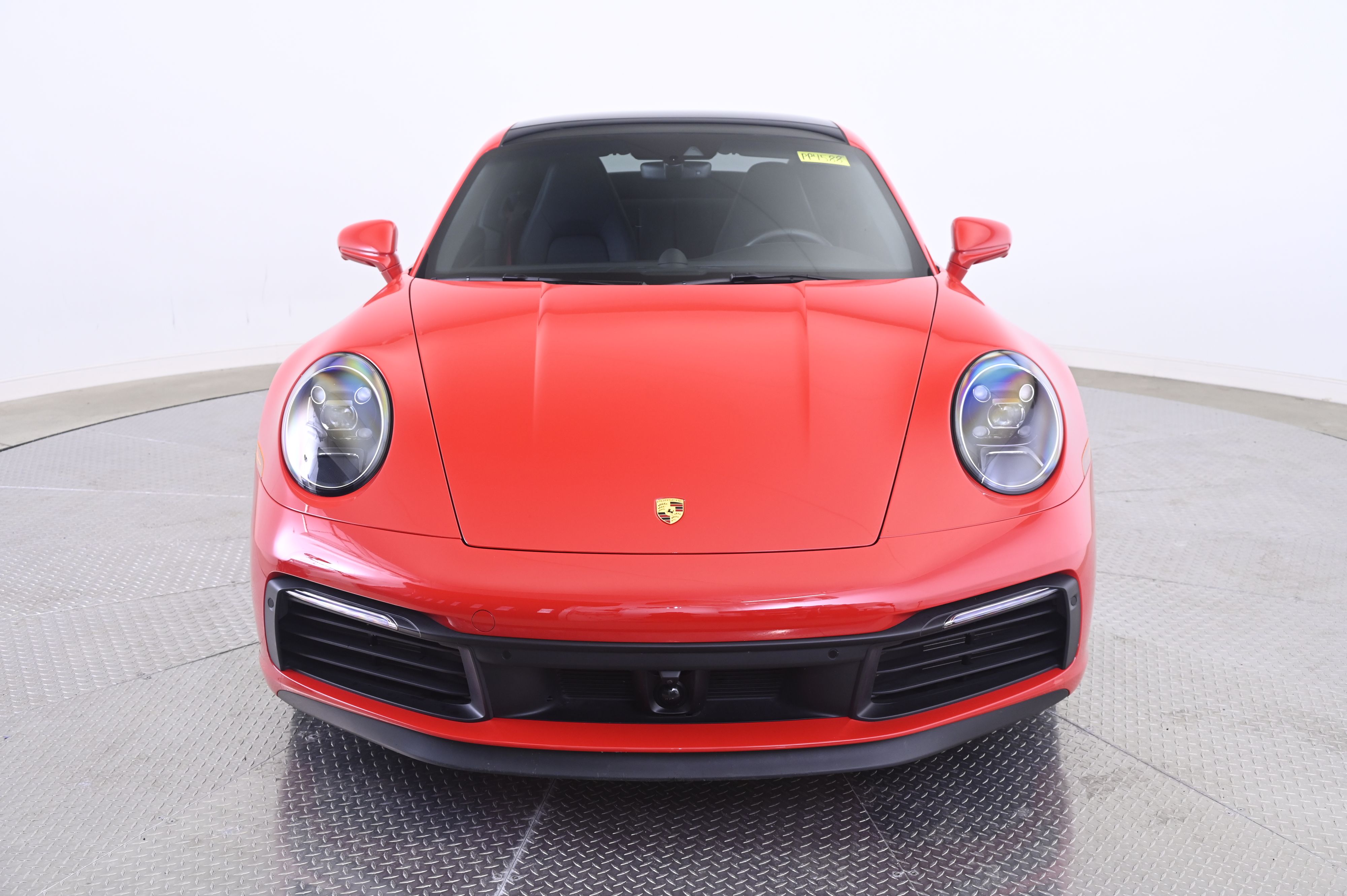 Thumbnail: 2022 Porsche 911 - 10