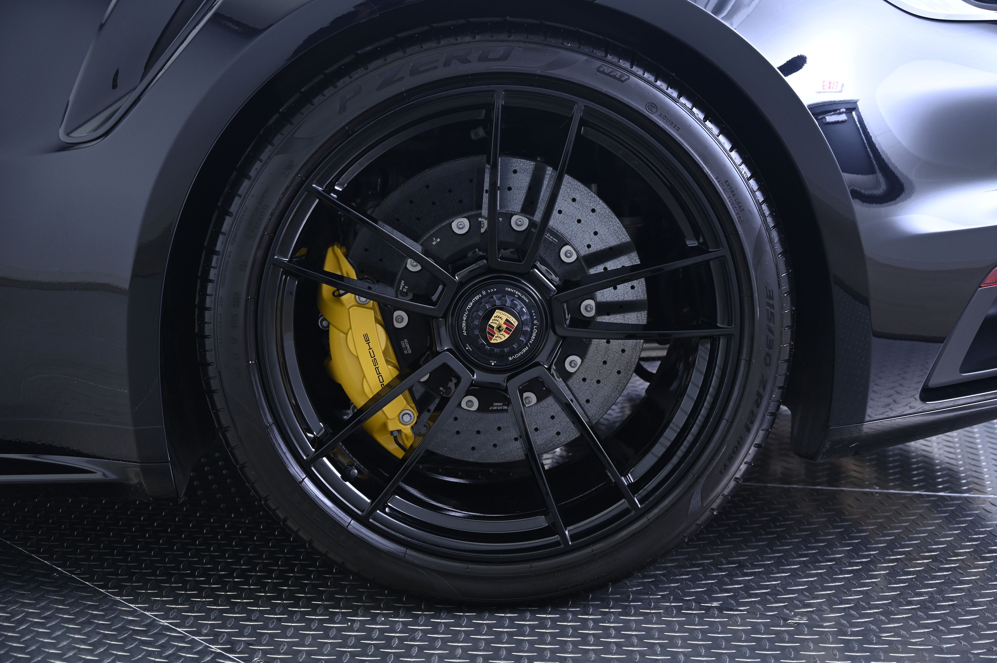 Thumbnail: 2024 Porsche 911 - 13