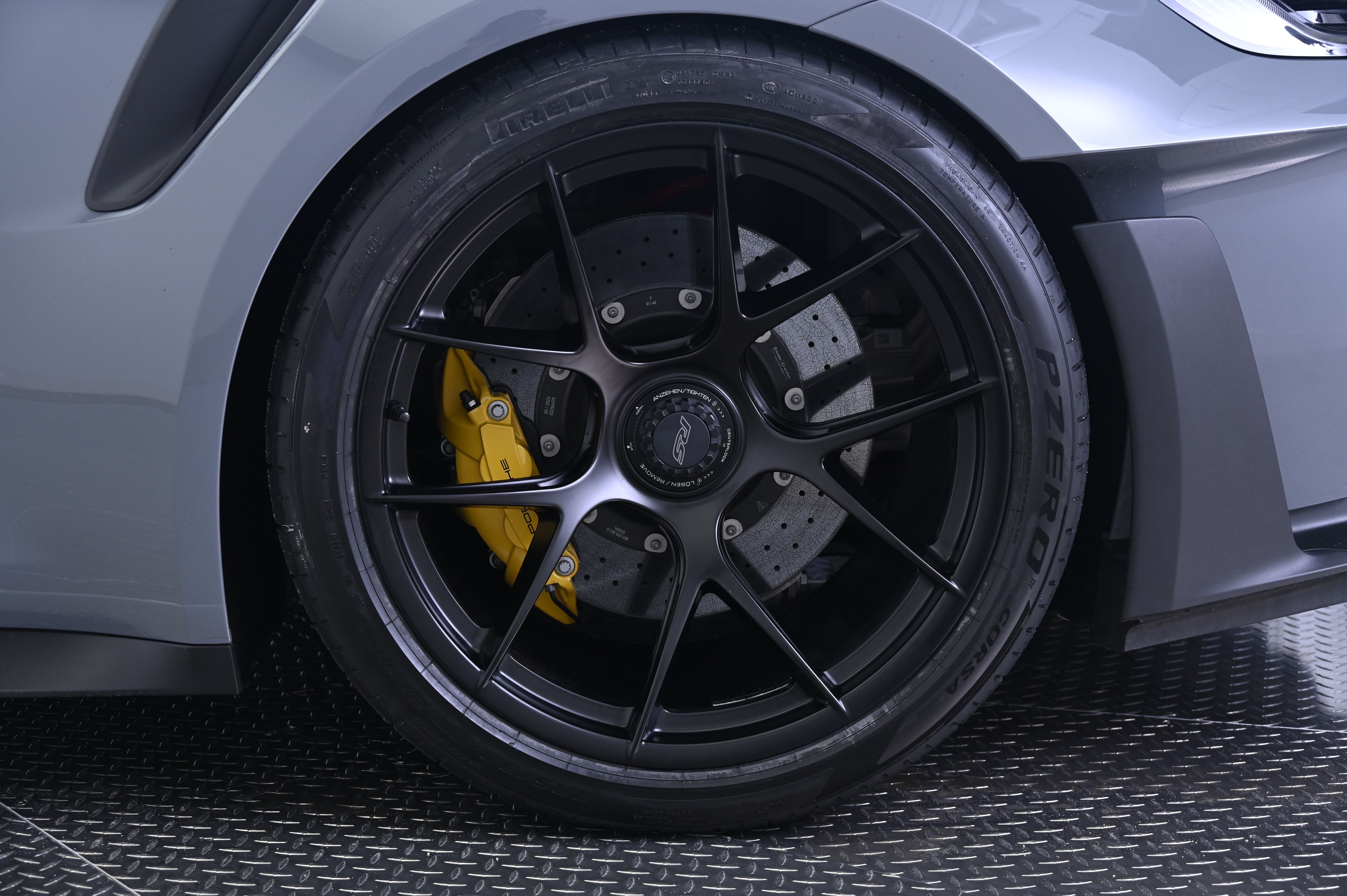 Thumbnail: 2024 Porsche 911 - 12