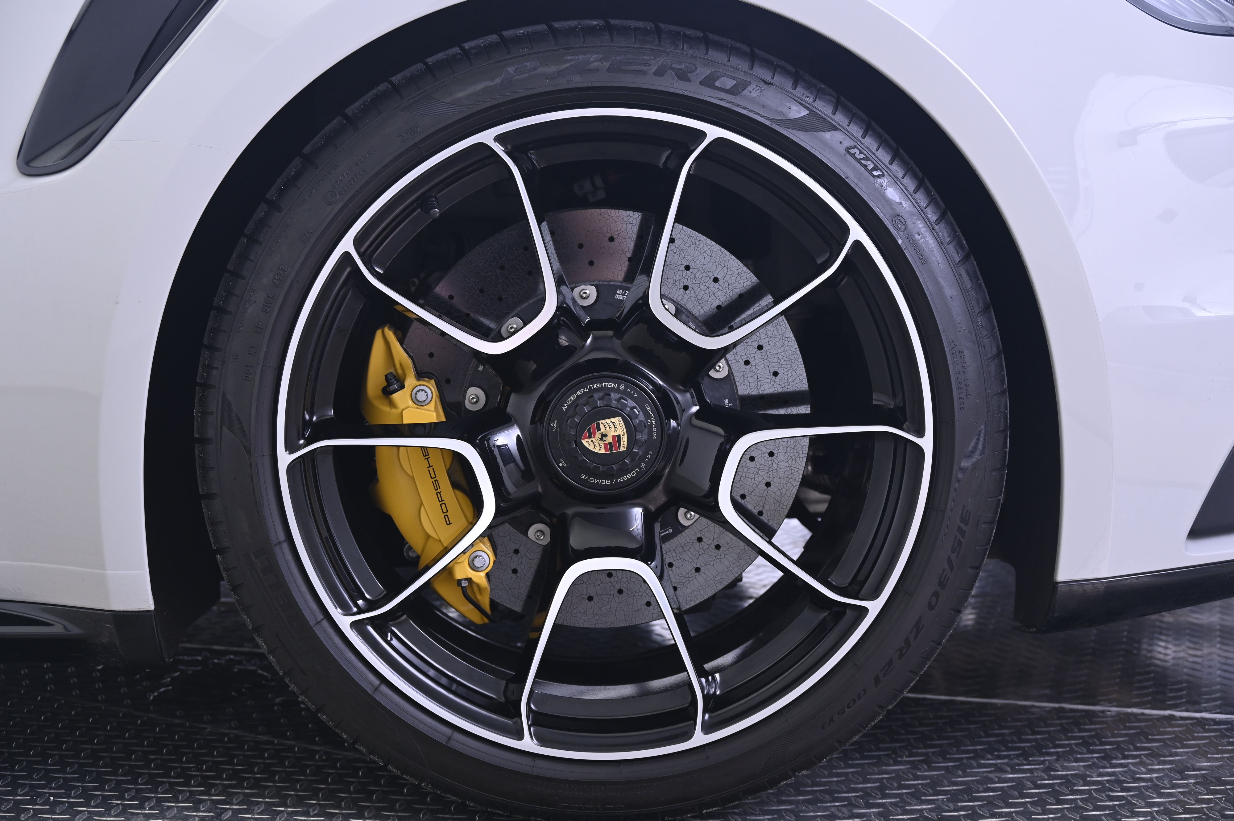 Thumbnail: 2021 Porsche 911 - 12