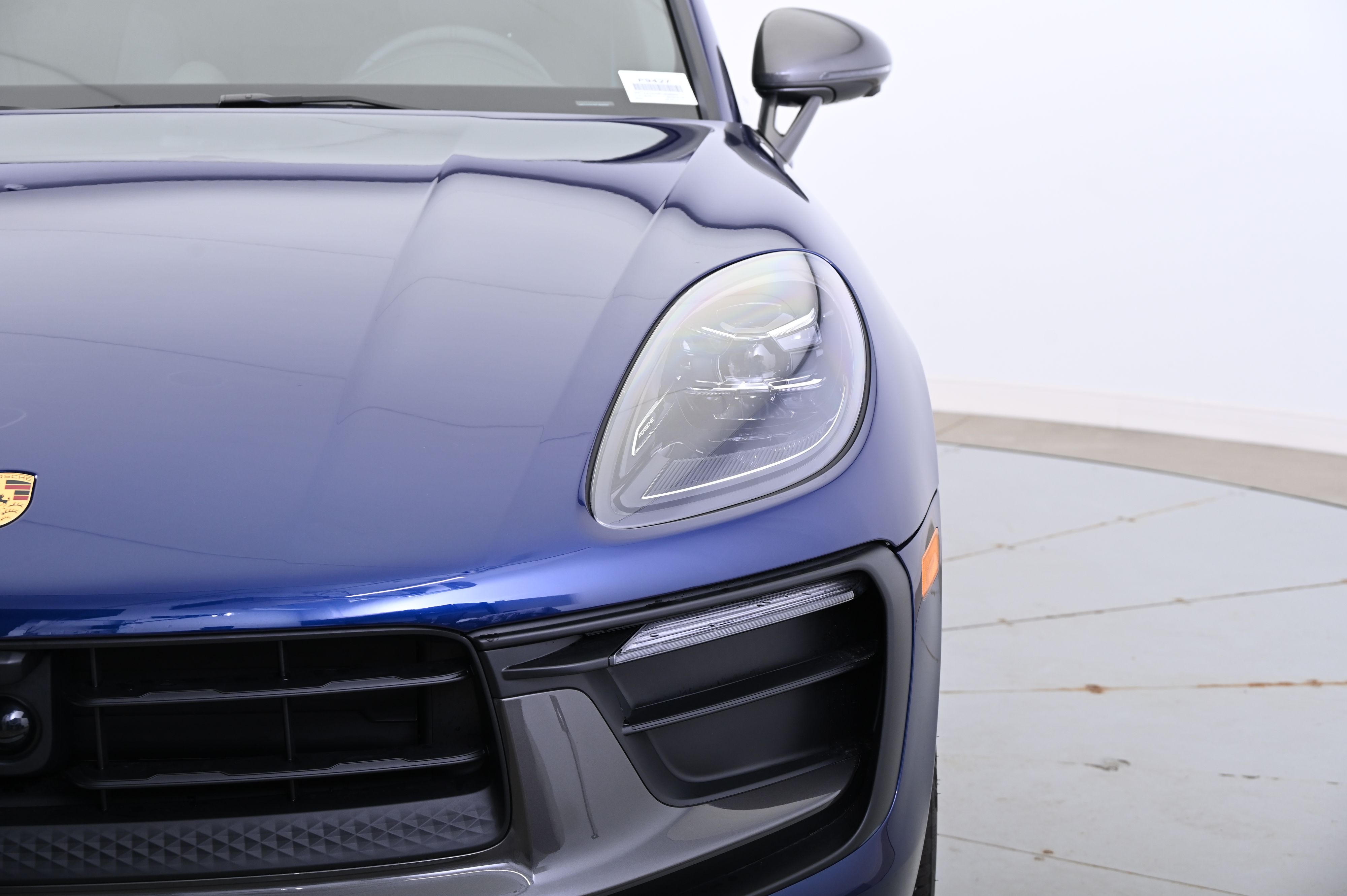 Thumbnail: 2025 Porsche Macan - 12