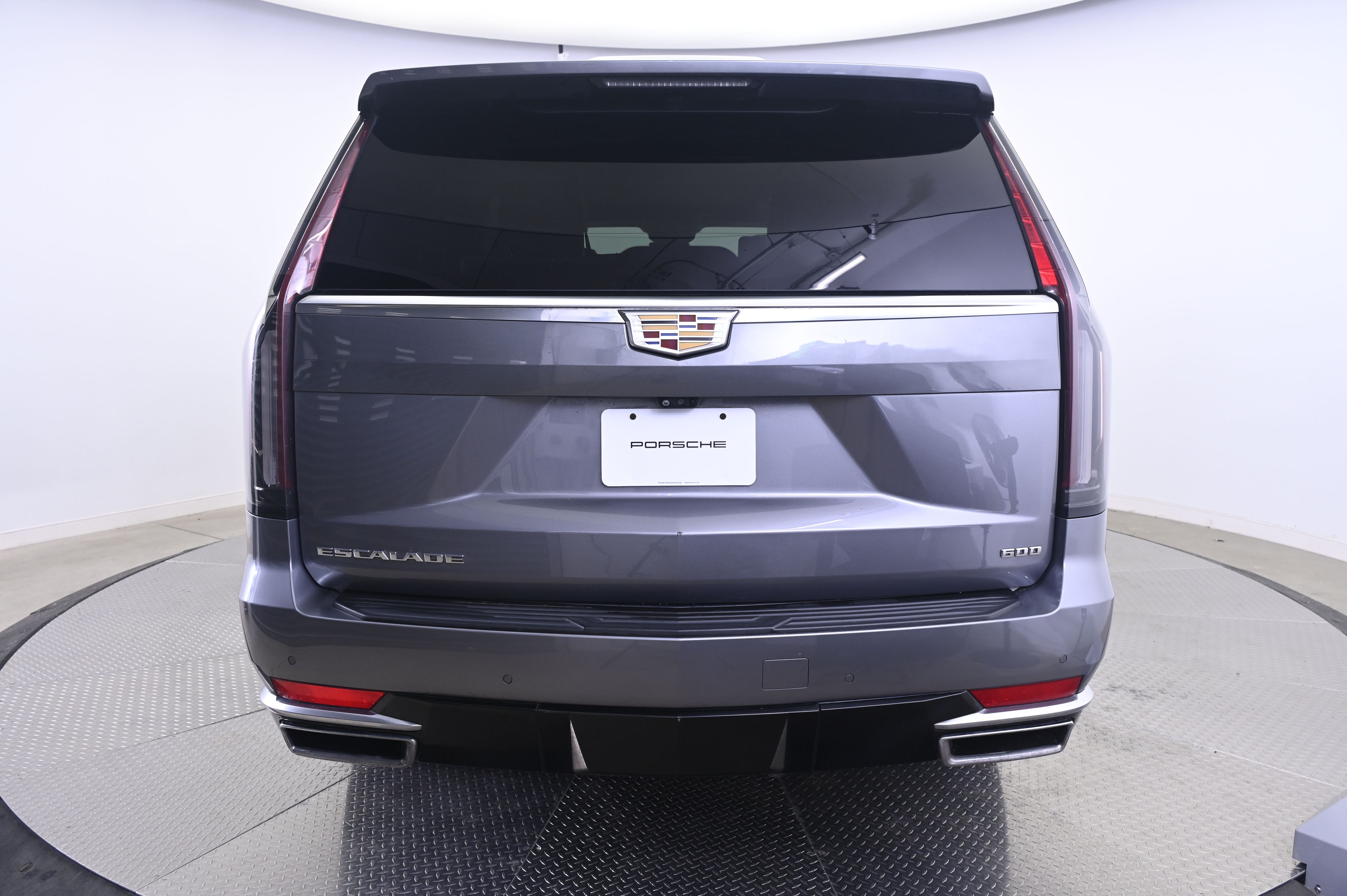 Thumbnail: 2022 Cadillac Escalade - 6