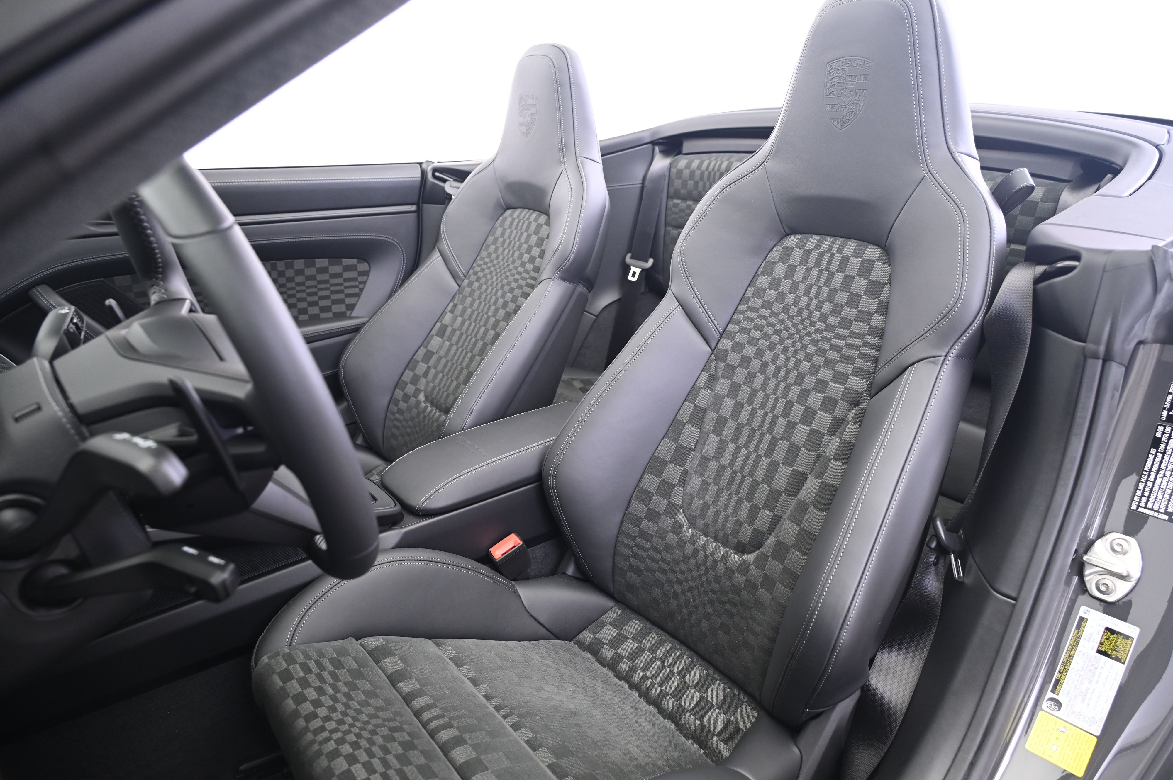 Thumbnail: 2026 Porsche 911 - 5