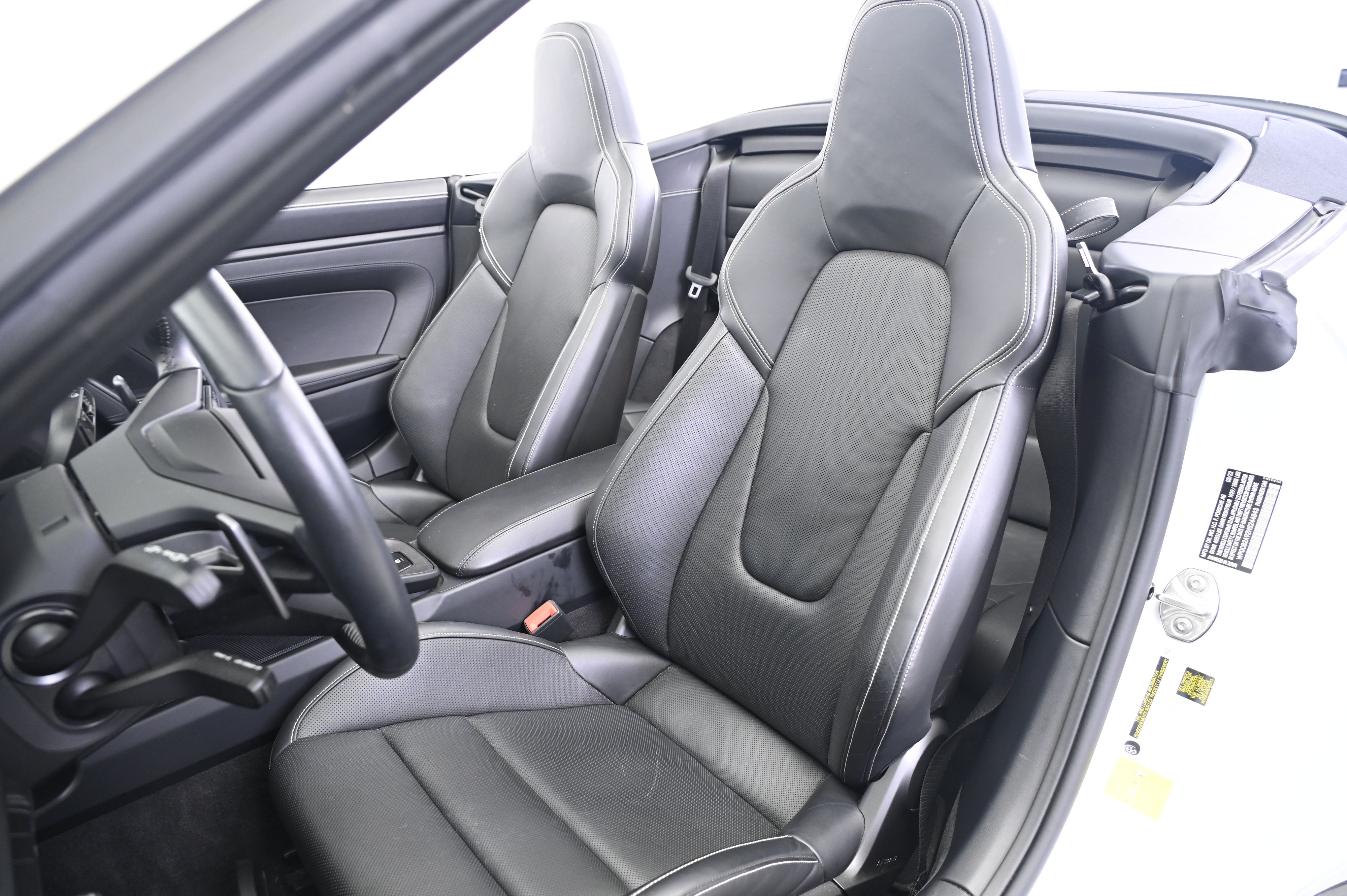 Thumbnail: 2022 Porsche 911 - 30