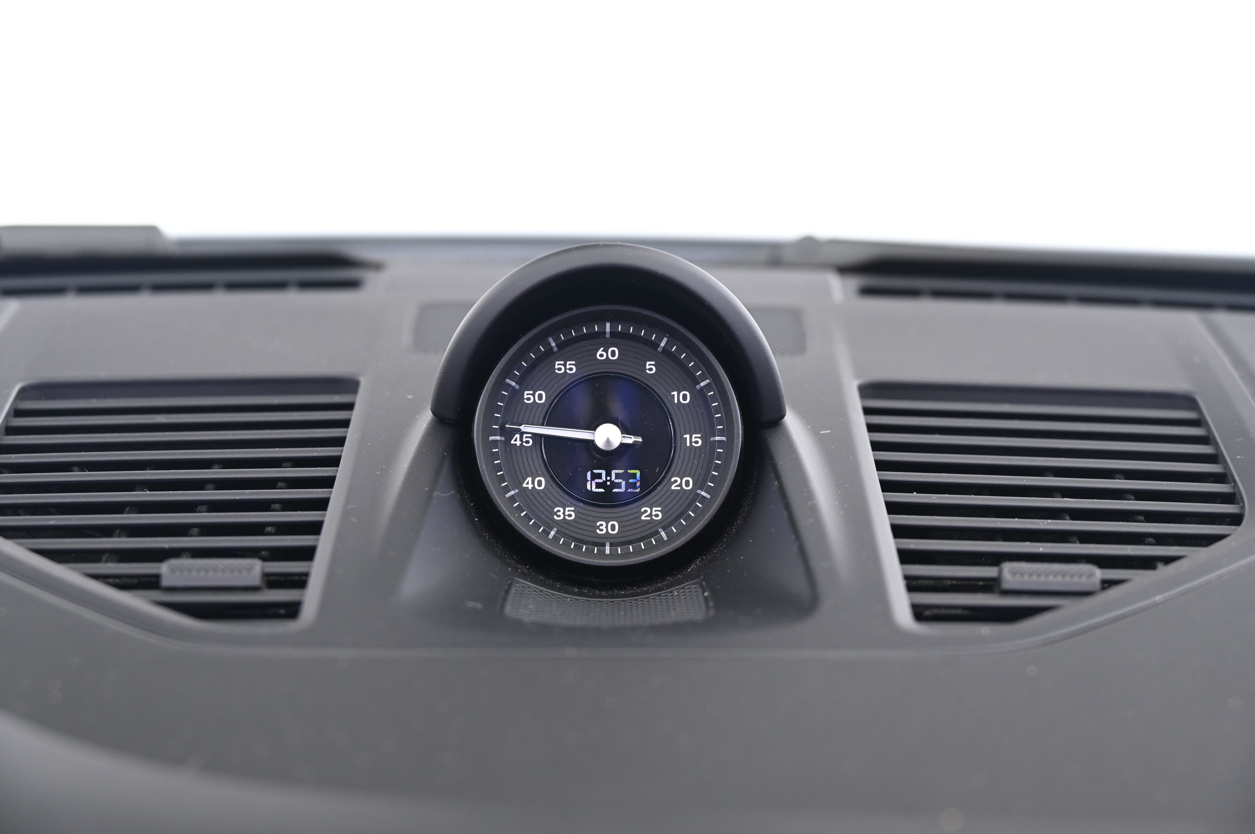 Thumbnail: 2022 Porsche 911 - 31