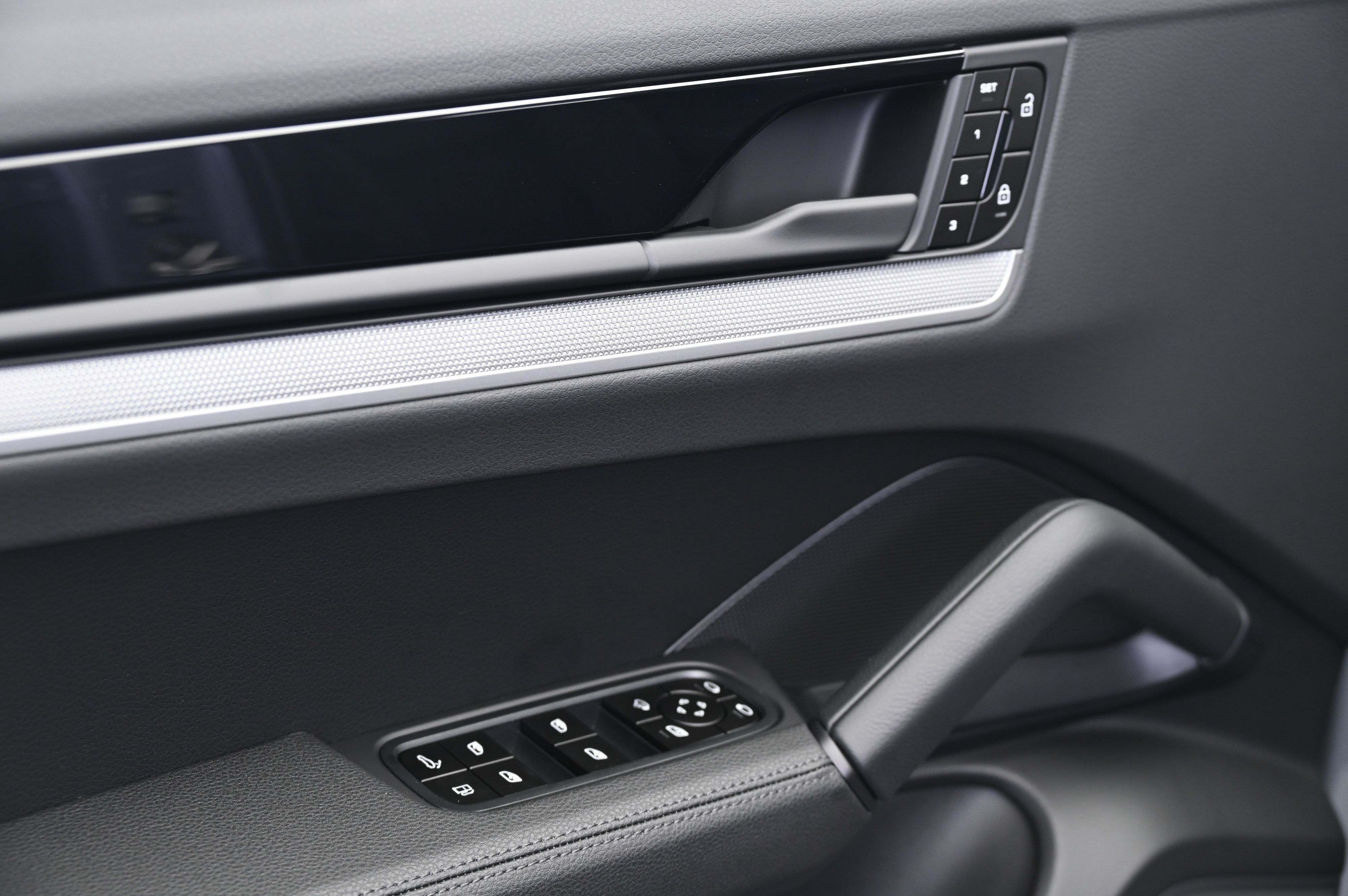 Thumbnail: 2026 Porsche  - 27