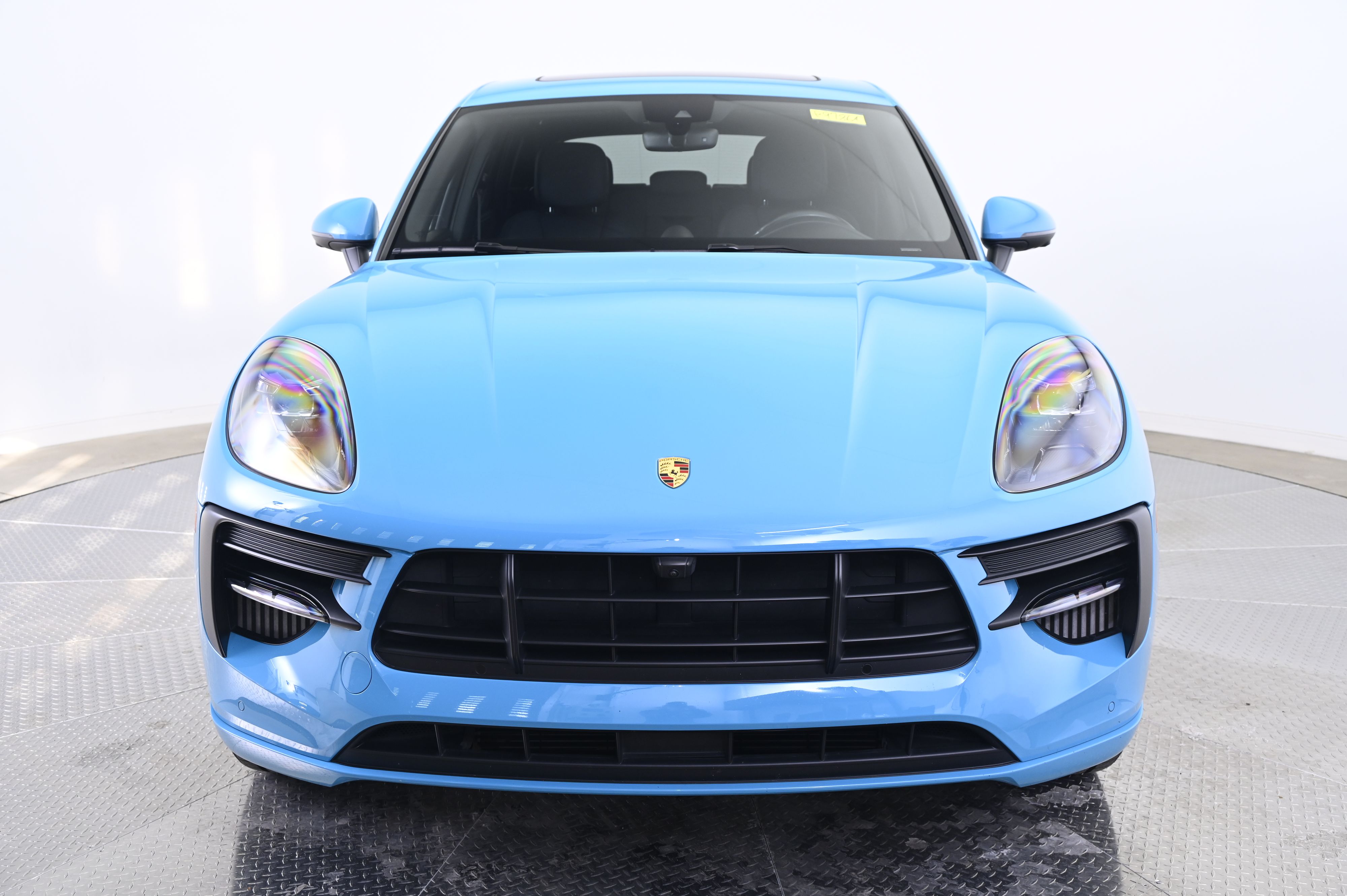 Thumbnail: 2021 Porsche Macan - 10