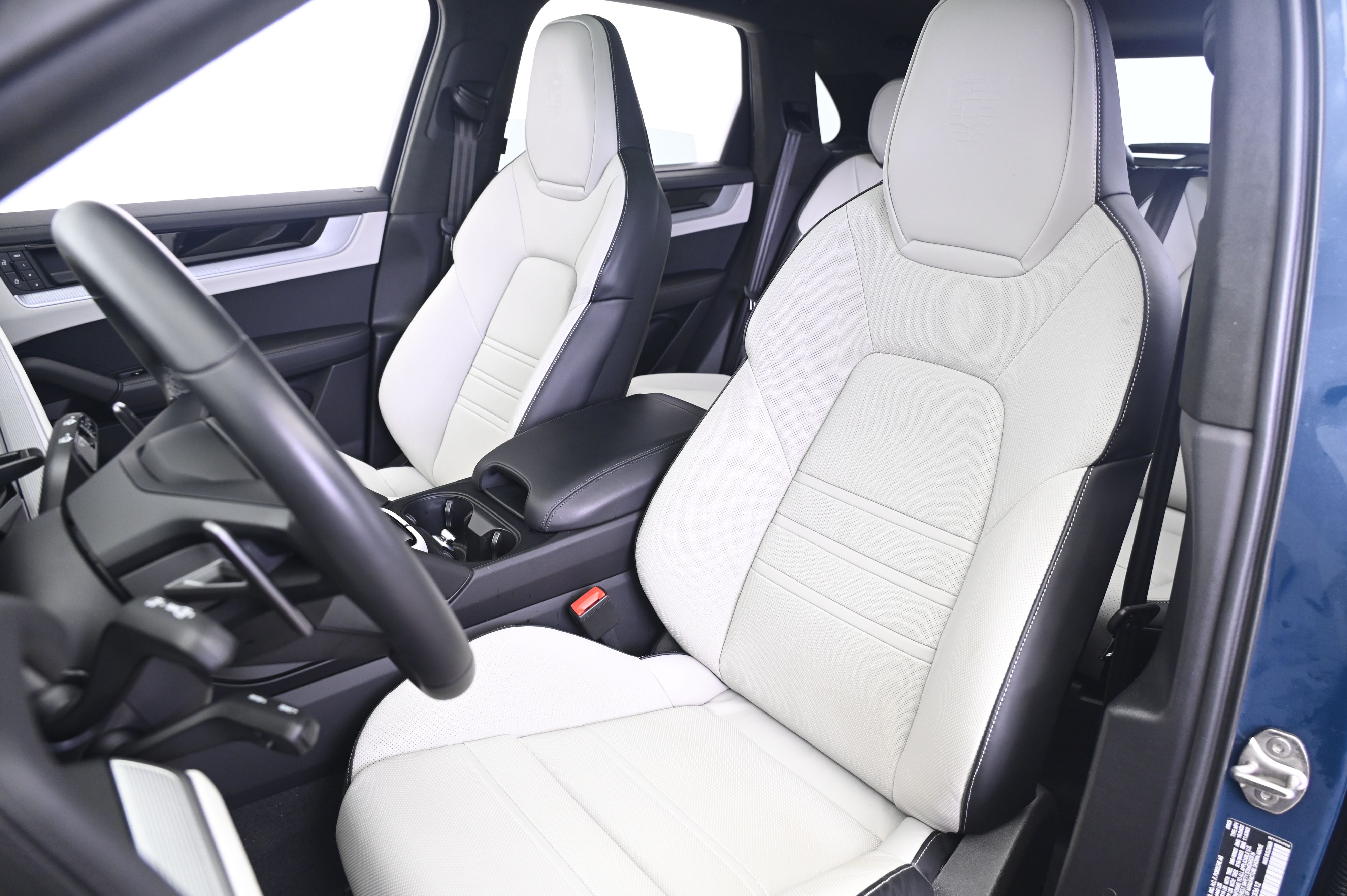 Thumbnail: 2024 Porsche Cayenne - 5