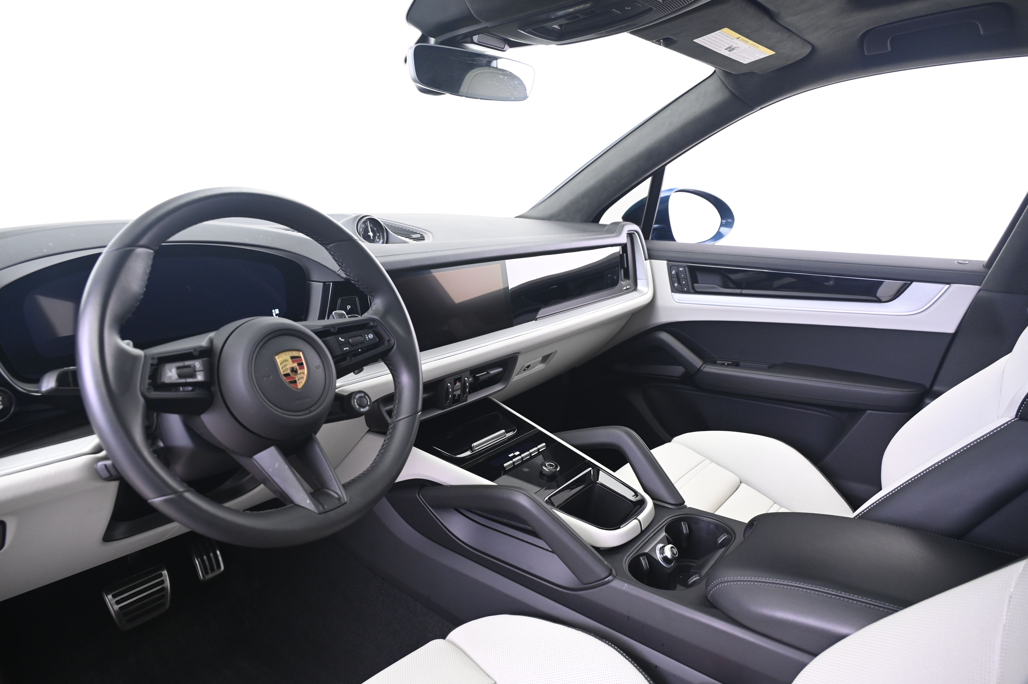 Thumbnail: 2024 Porsche Cayenne - 4