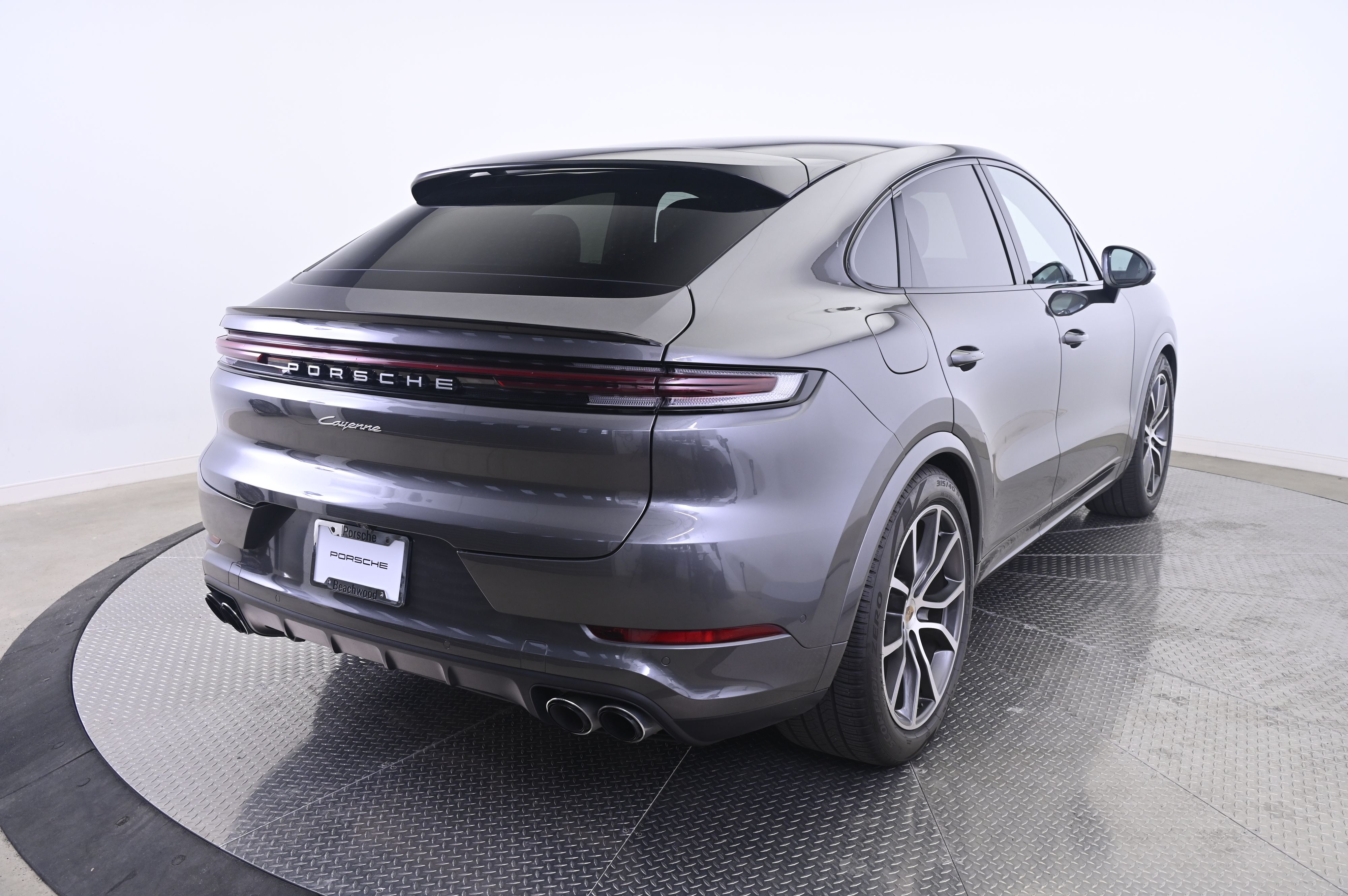 Thumbnail: 2024 Porsche  - 7