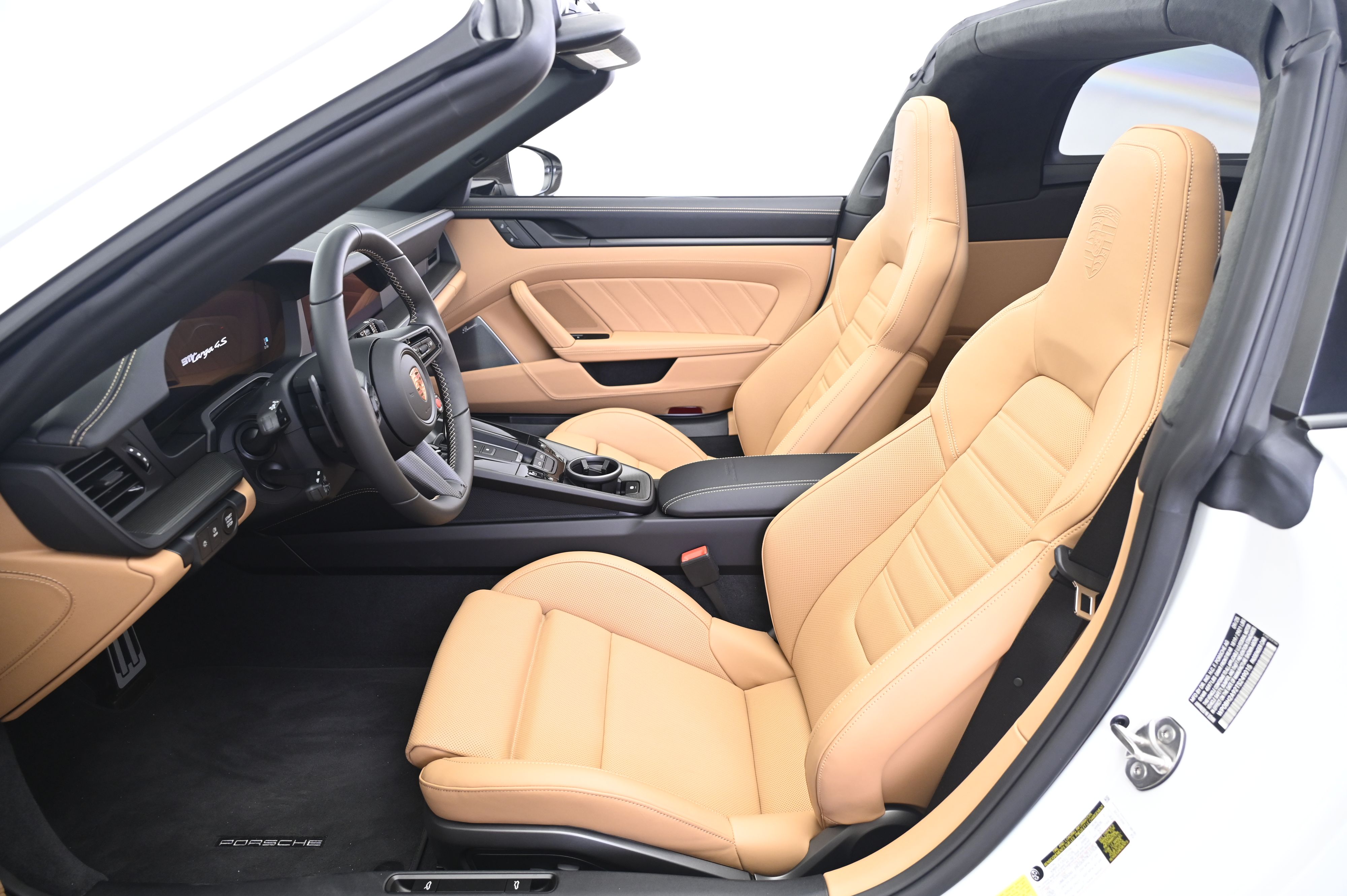 Thumbnail: 2026 Porsche 911 - 30