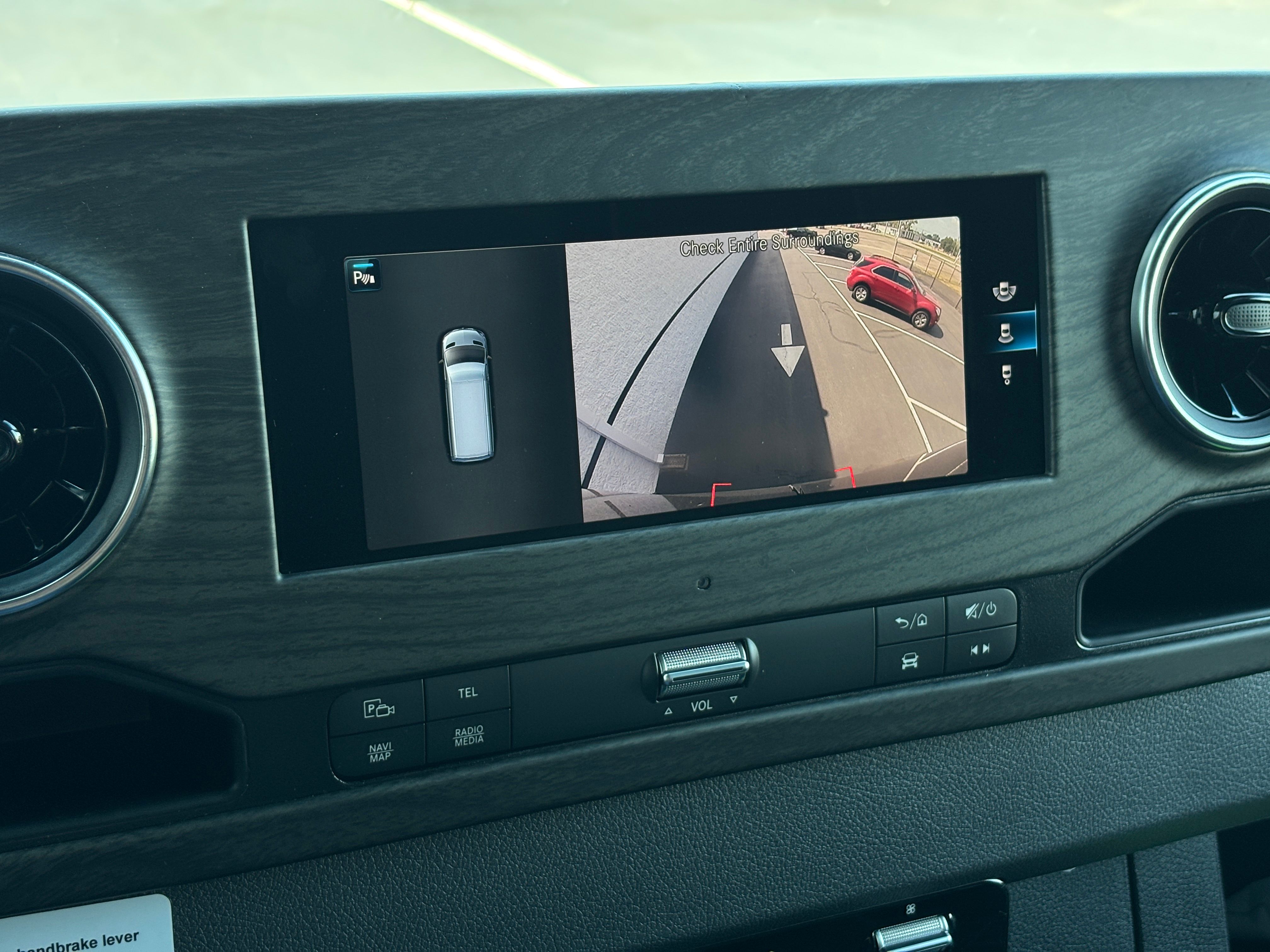 New 2027 Black Mercedes-Benz OGV VDrive image 38