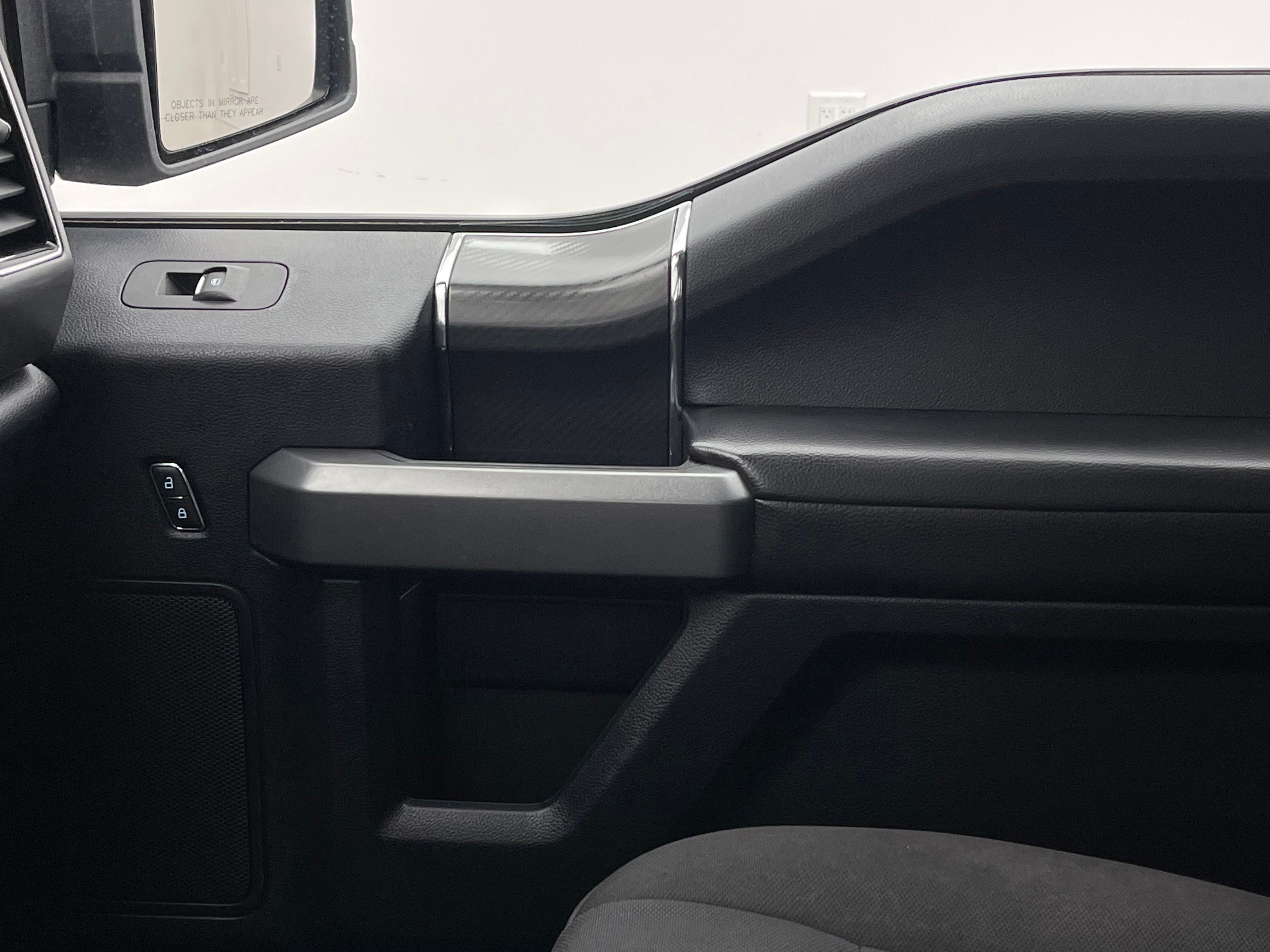 Used 2018 Oxford White Ford XLT image 35